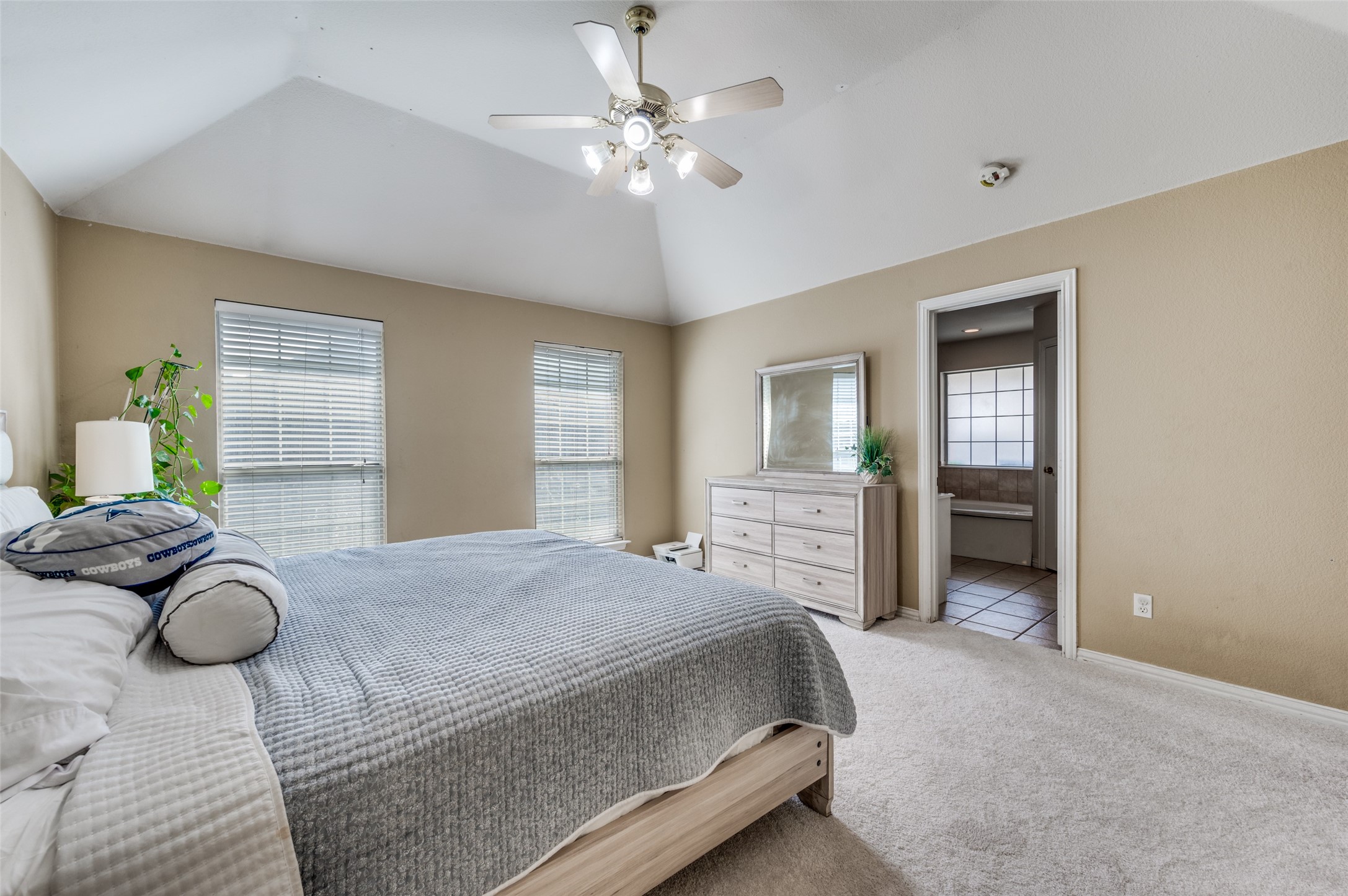 402 Horse Shoe Drive