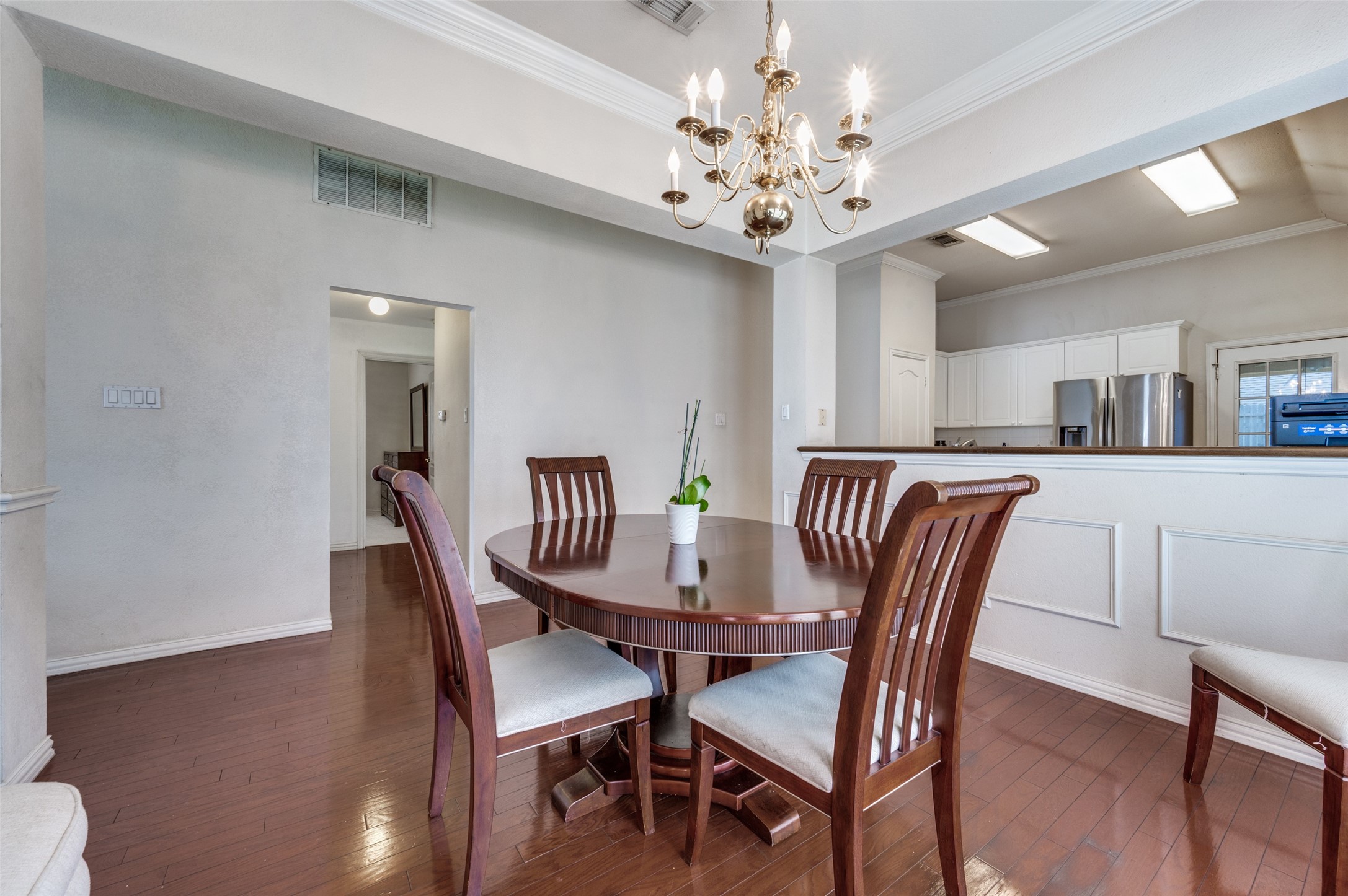 402 Horse Shoe Drive