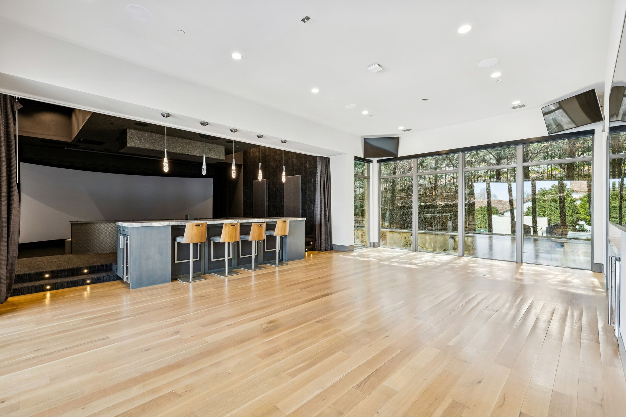 1408 Fountain Grass Court