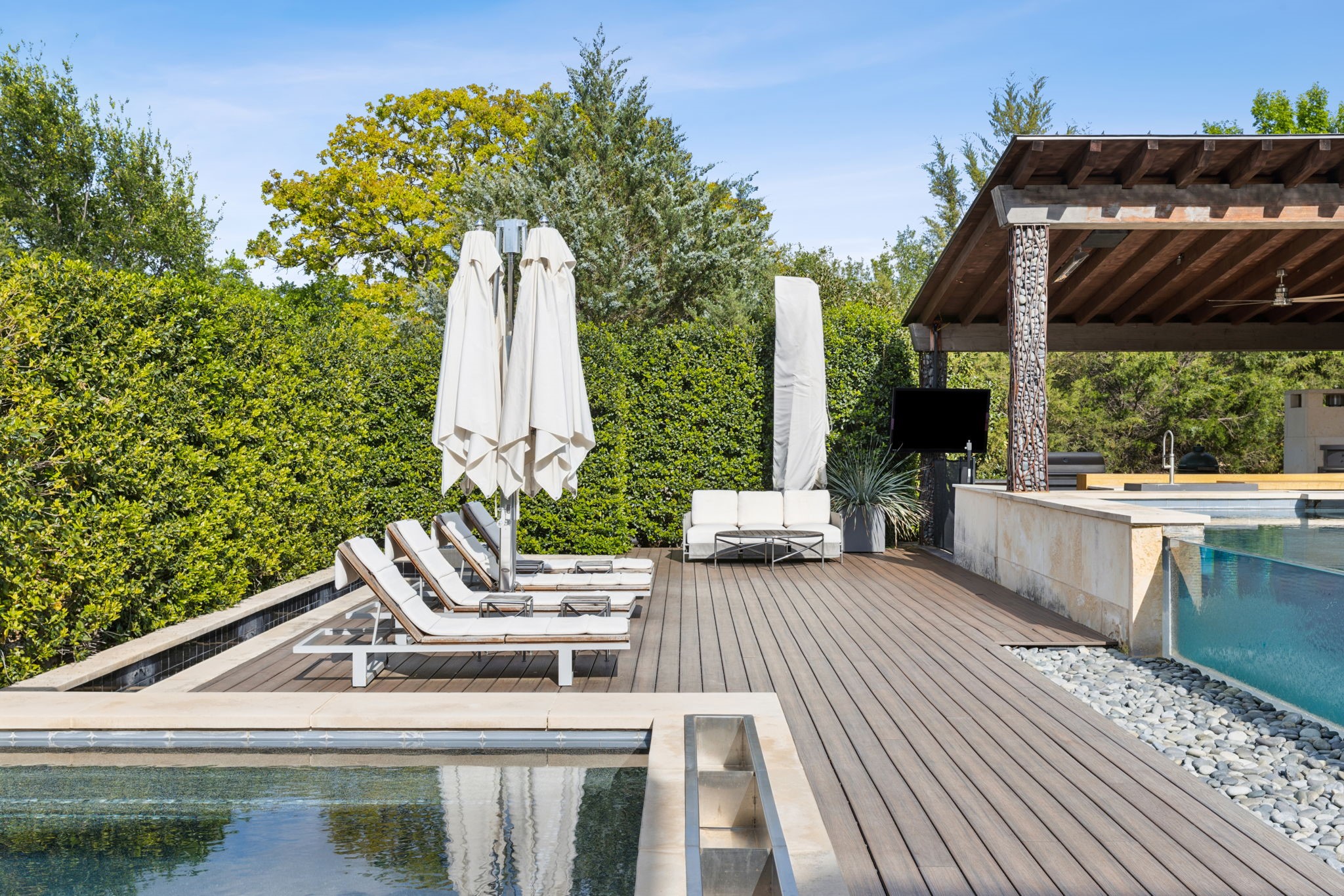 1408 Fountain Grass Court