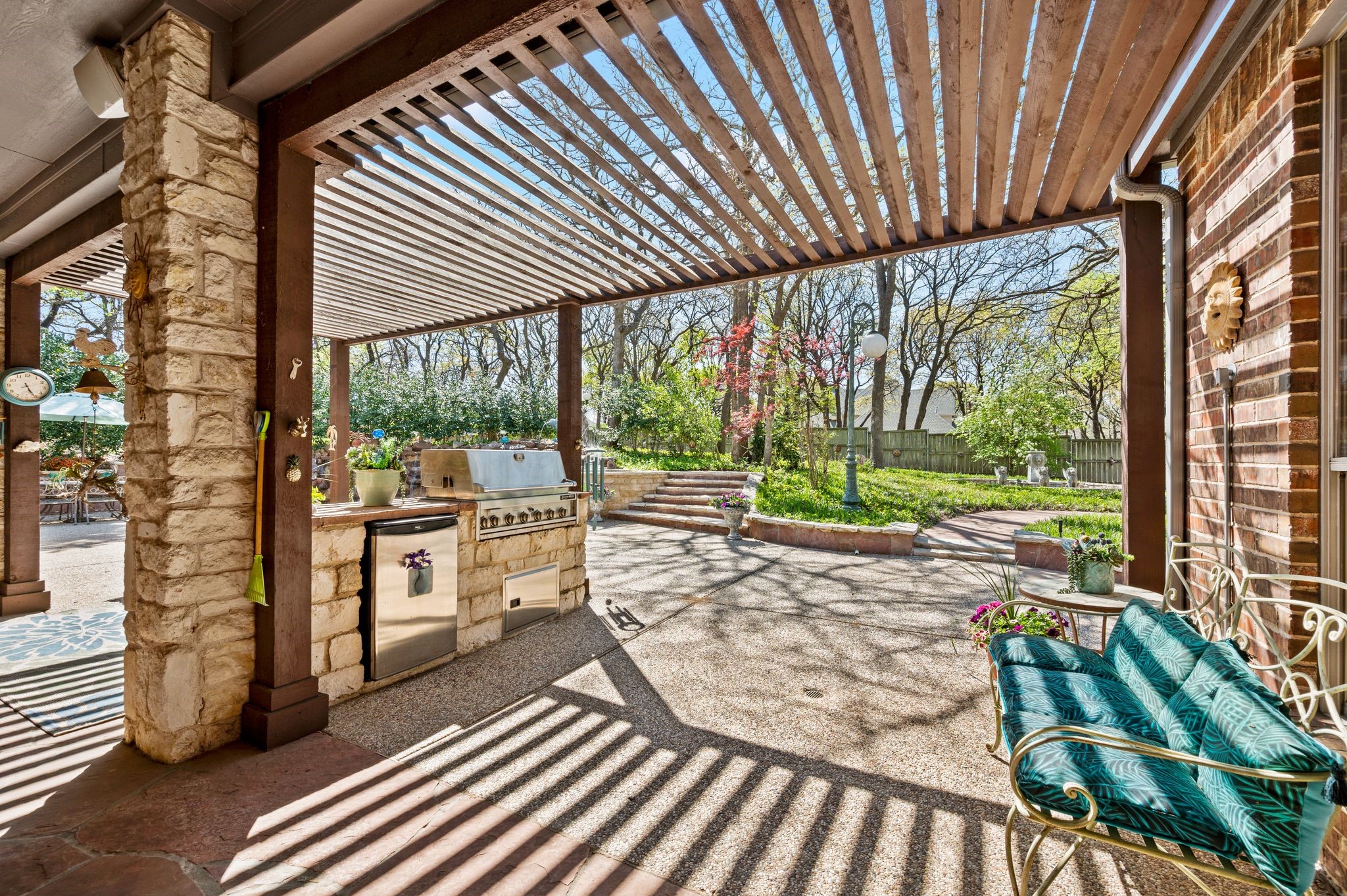 1920 Stonecastle Drive