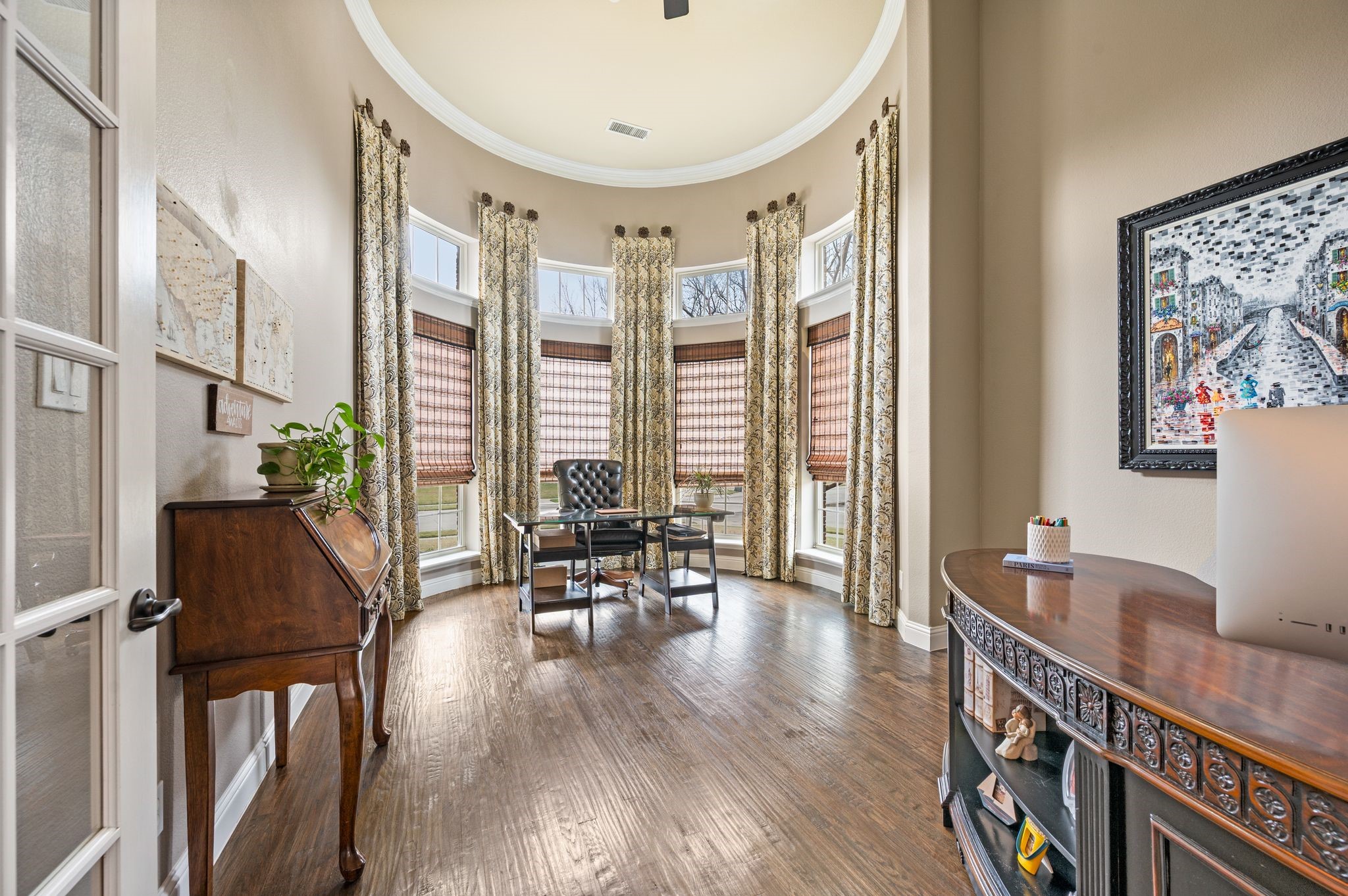2211 Carrick Drive