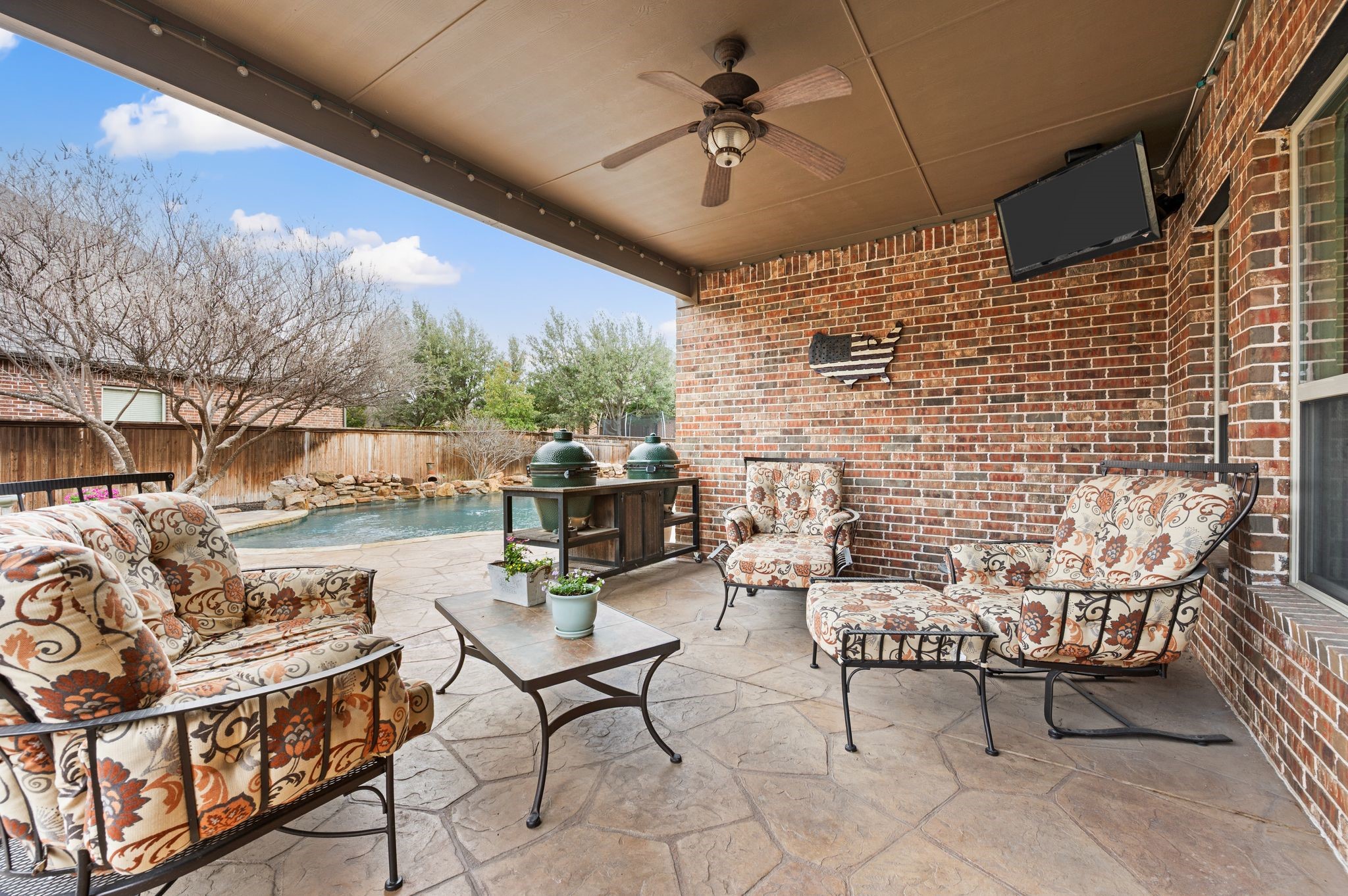 2211 Carrick Drive