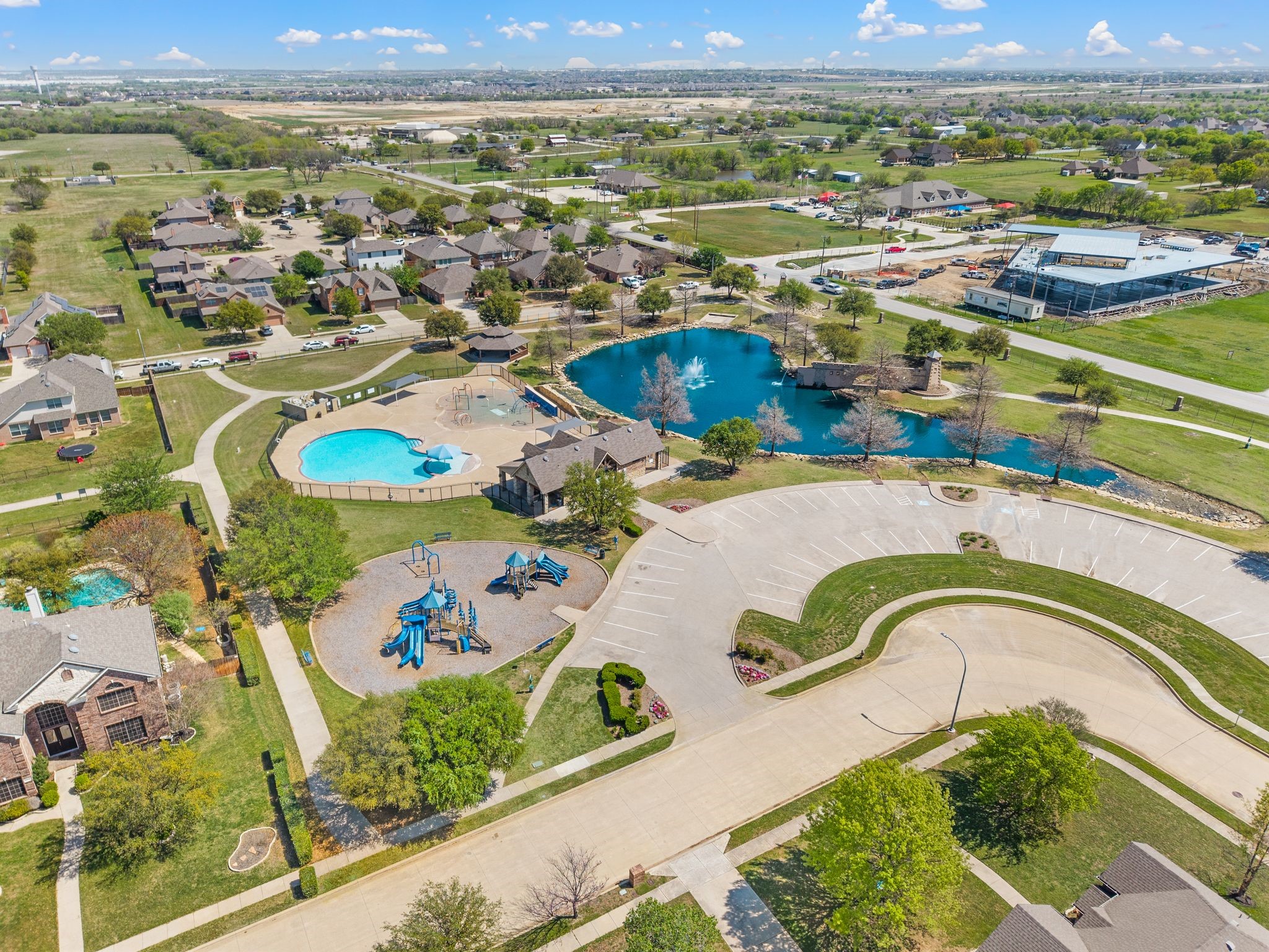 813 Amberwood Court