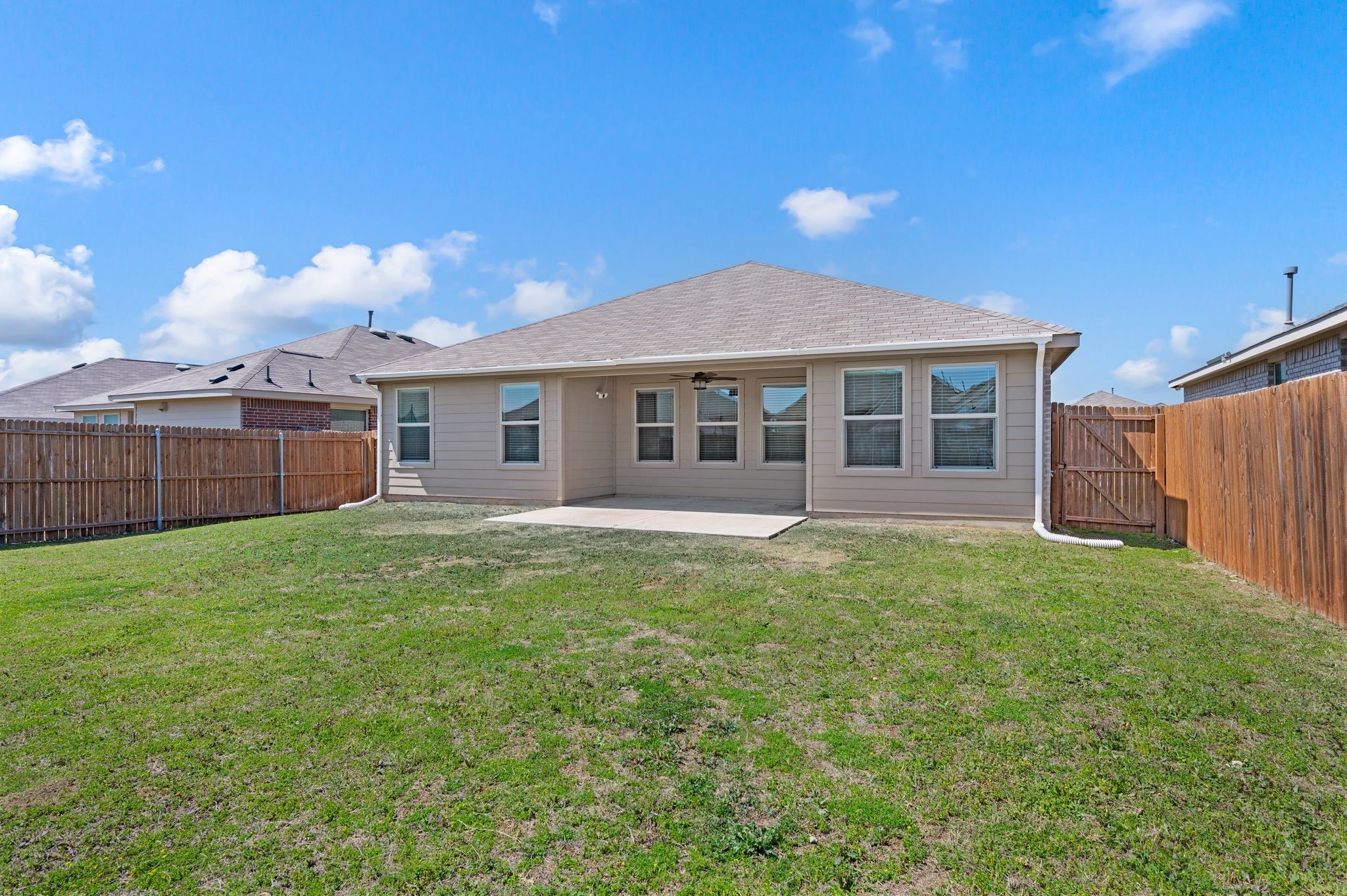 813 Amberwood Court