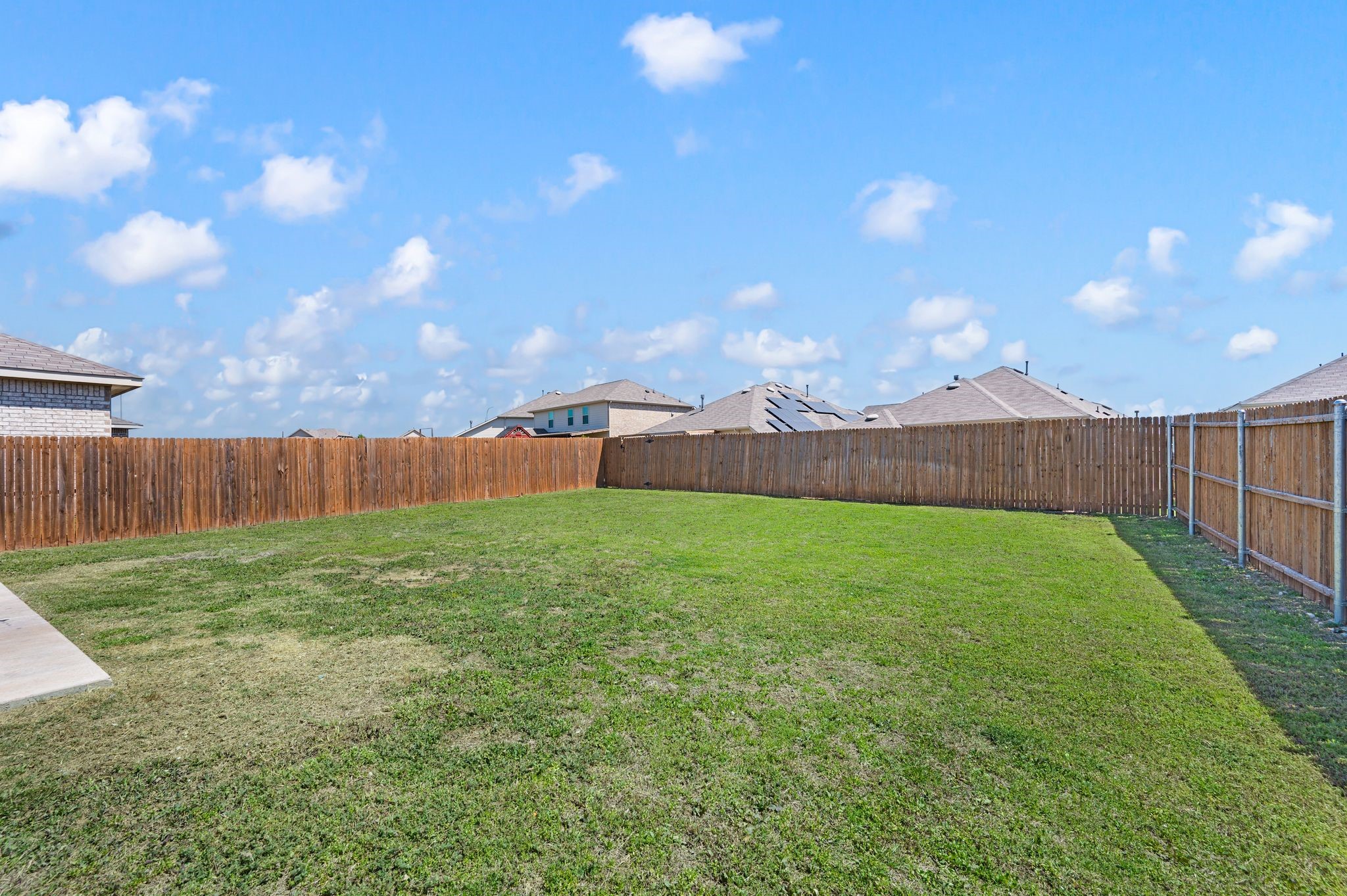 813 Amberwood Court