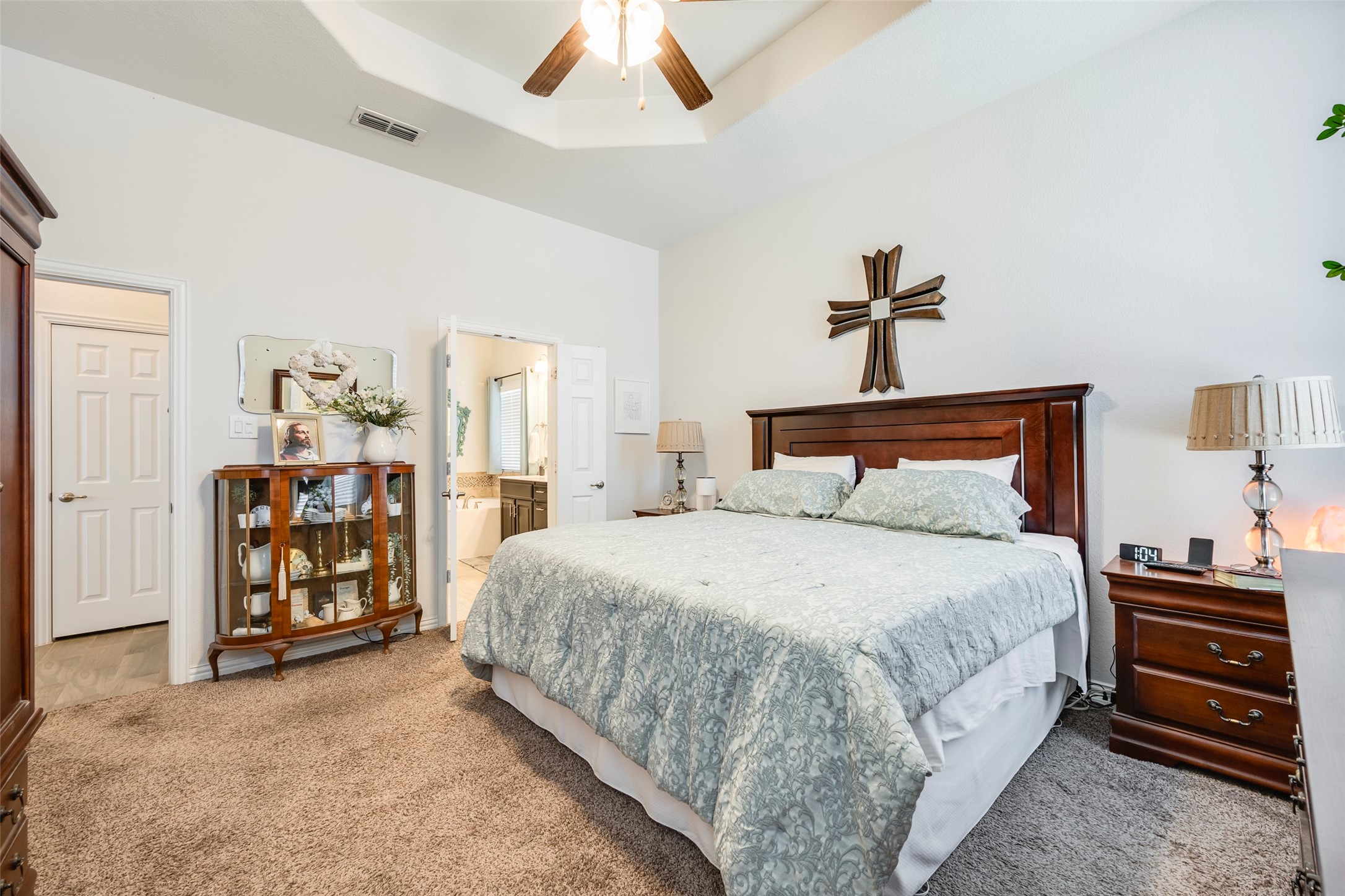 5825 Canyon Oaks Lane