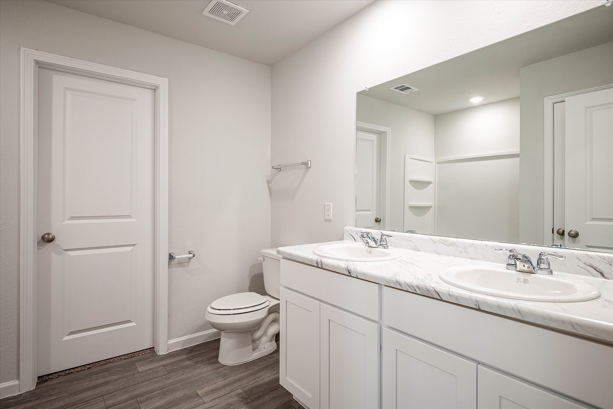 7352 Tin Star Drive