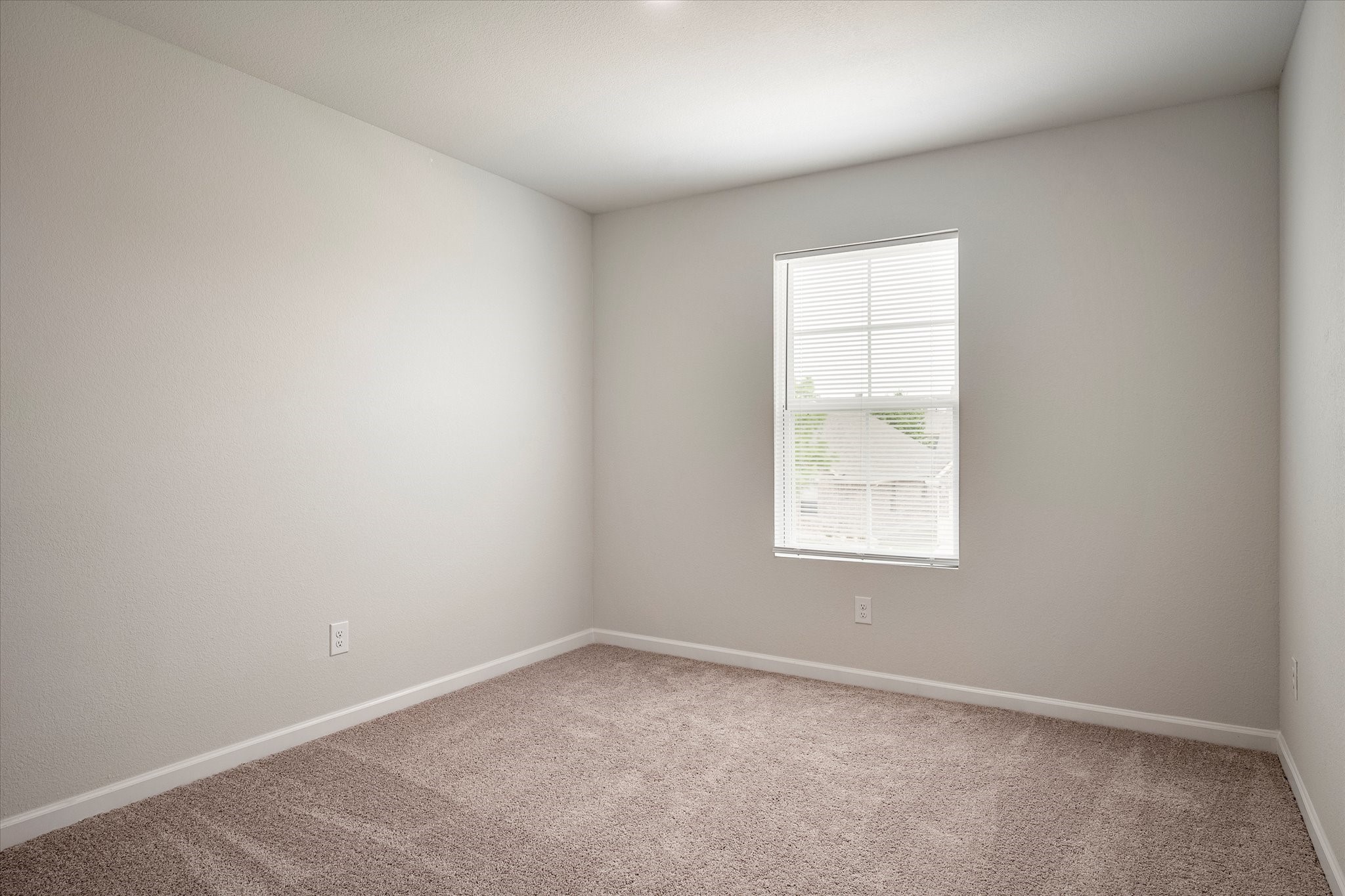 7352 Tin Star Drive