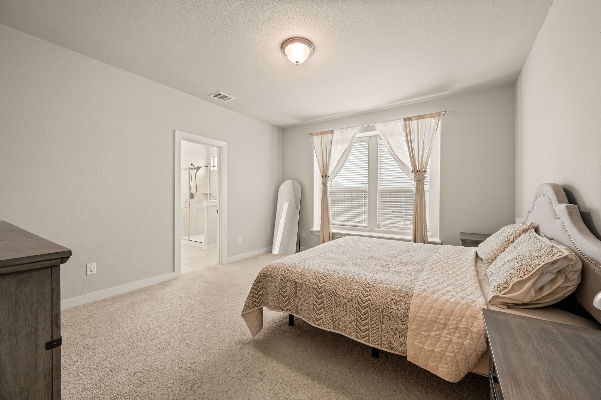 417 Ardsley Lane