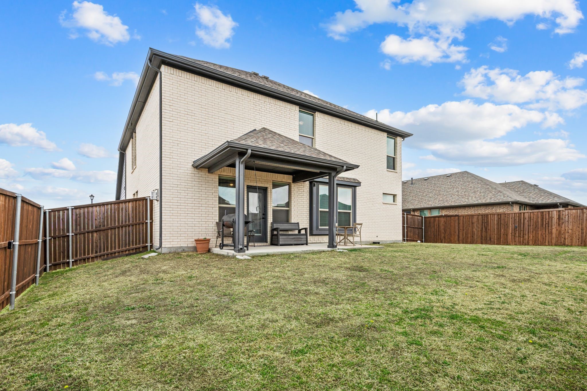 417 Ardsley Lane