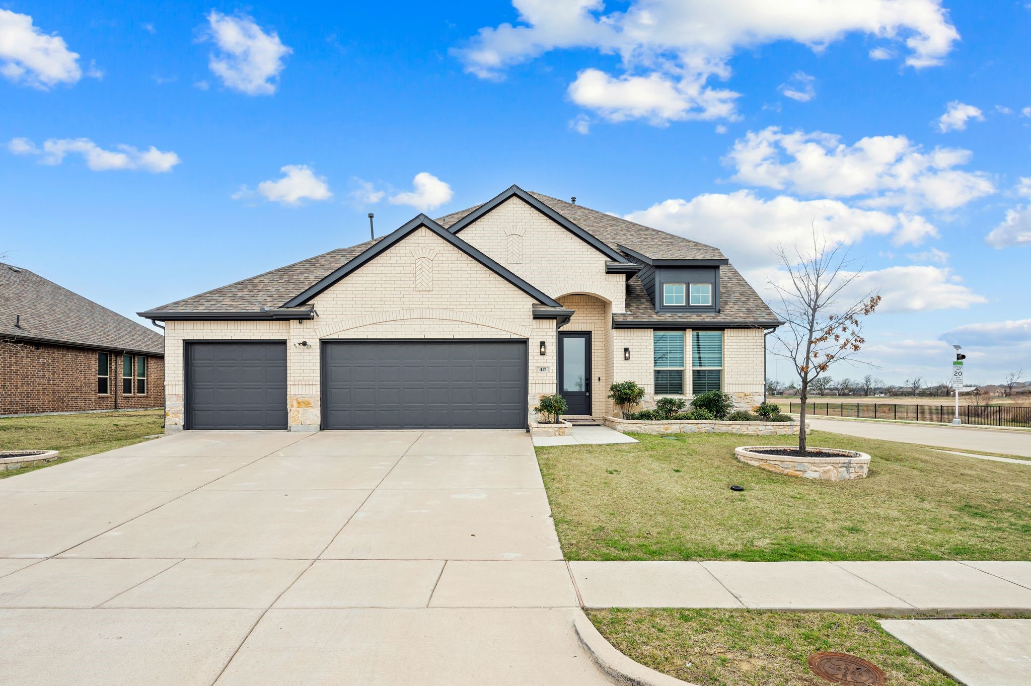 417 Ardsley Lane