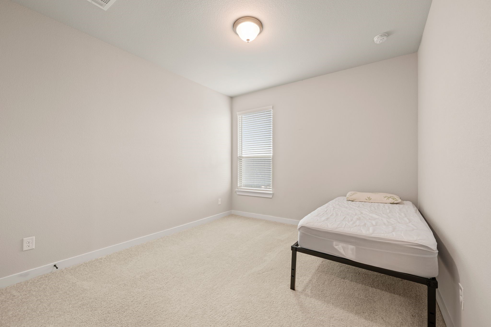 417 Ardsley Lane