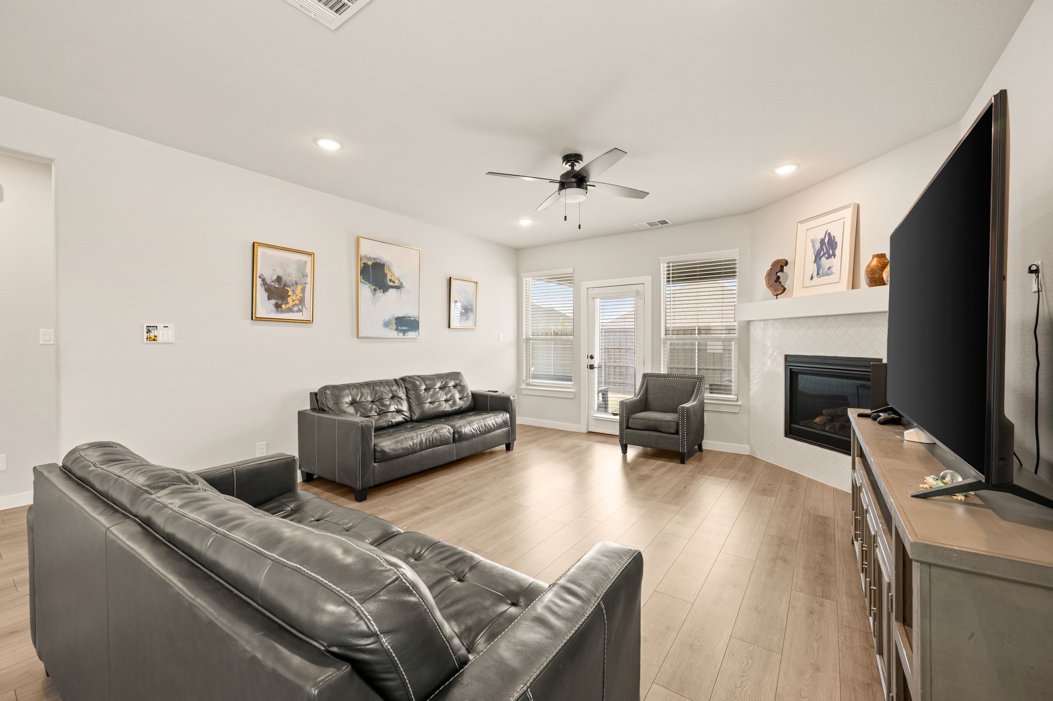 417 Ardsley Lane