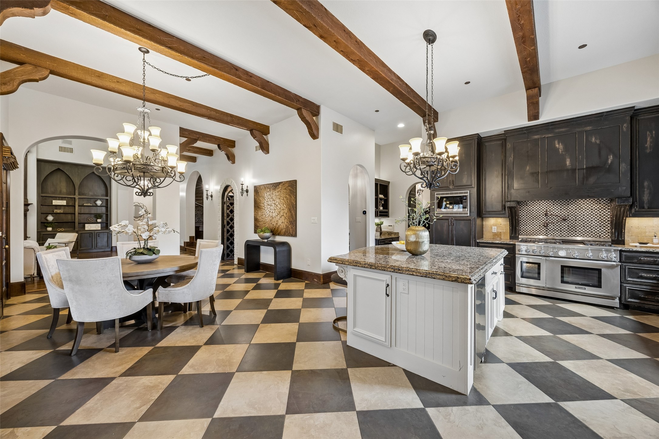 1508 Glenmeade Court