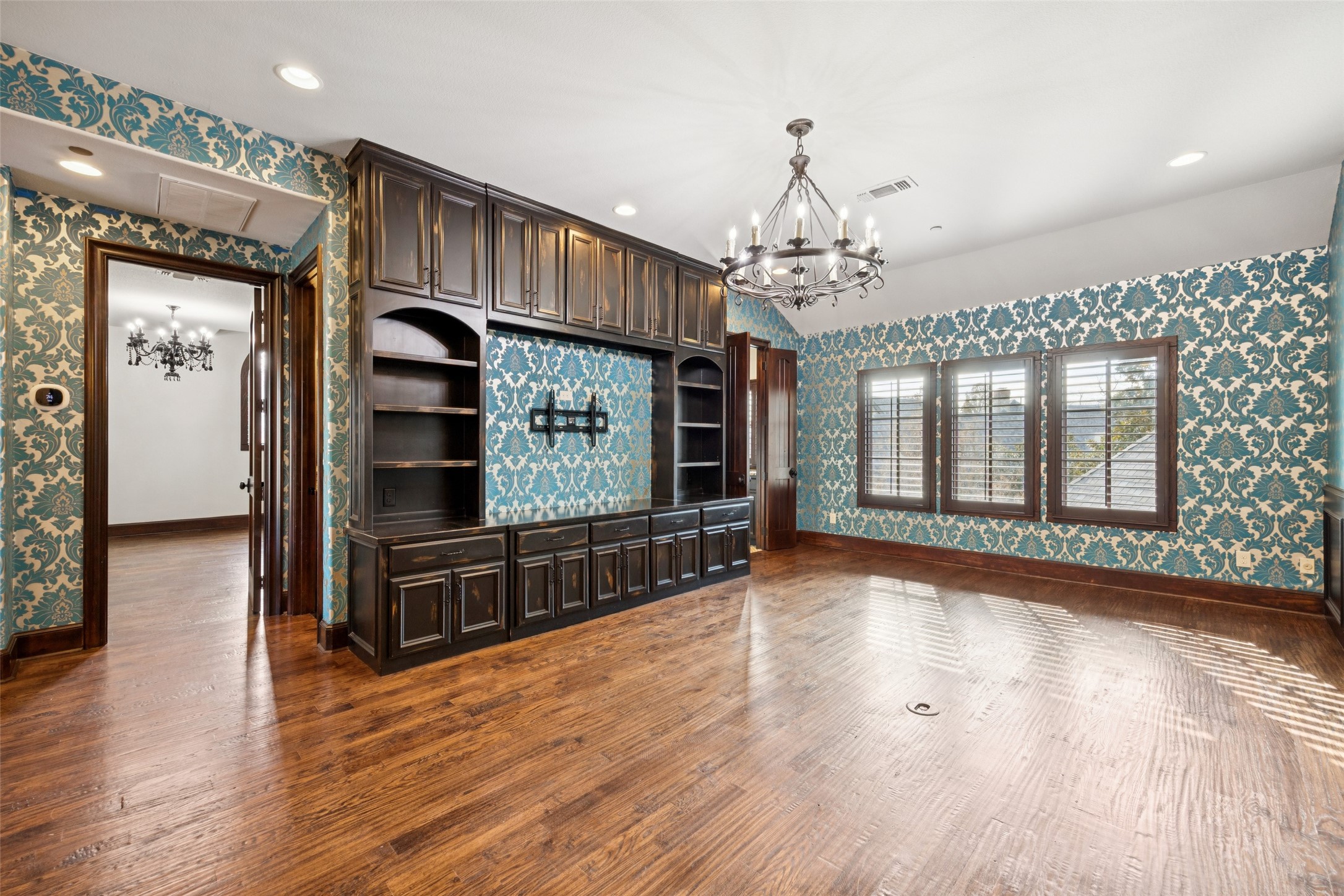 1508 Glenmeade Court