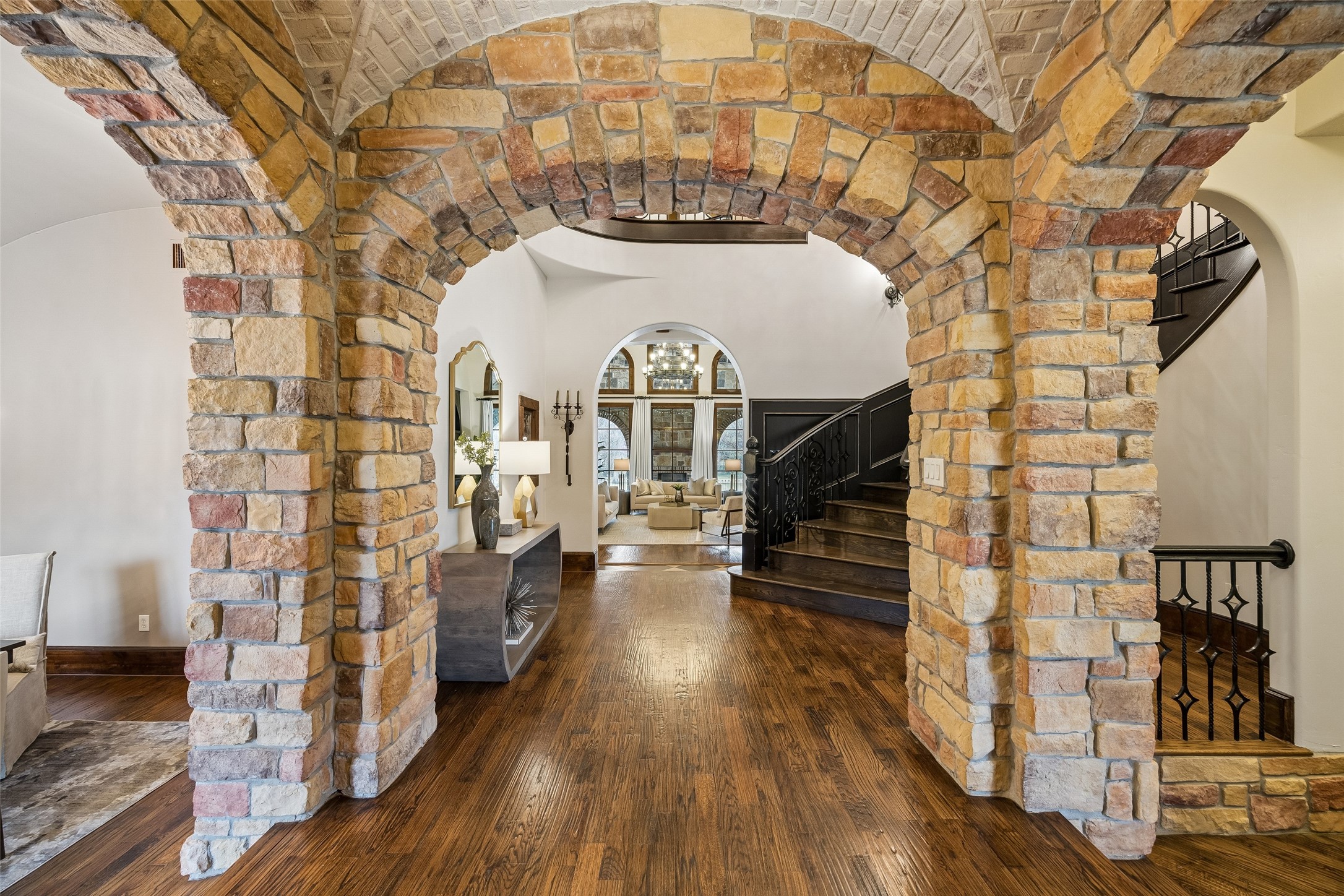 1508 Glenmeade Court