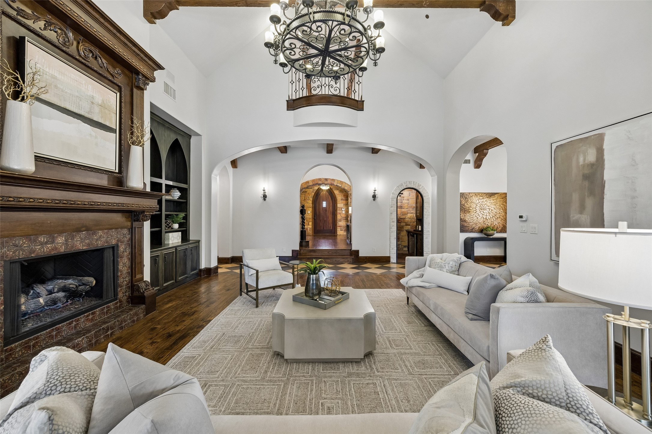 1508 Glenmeade Court