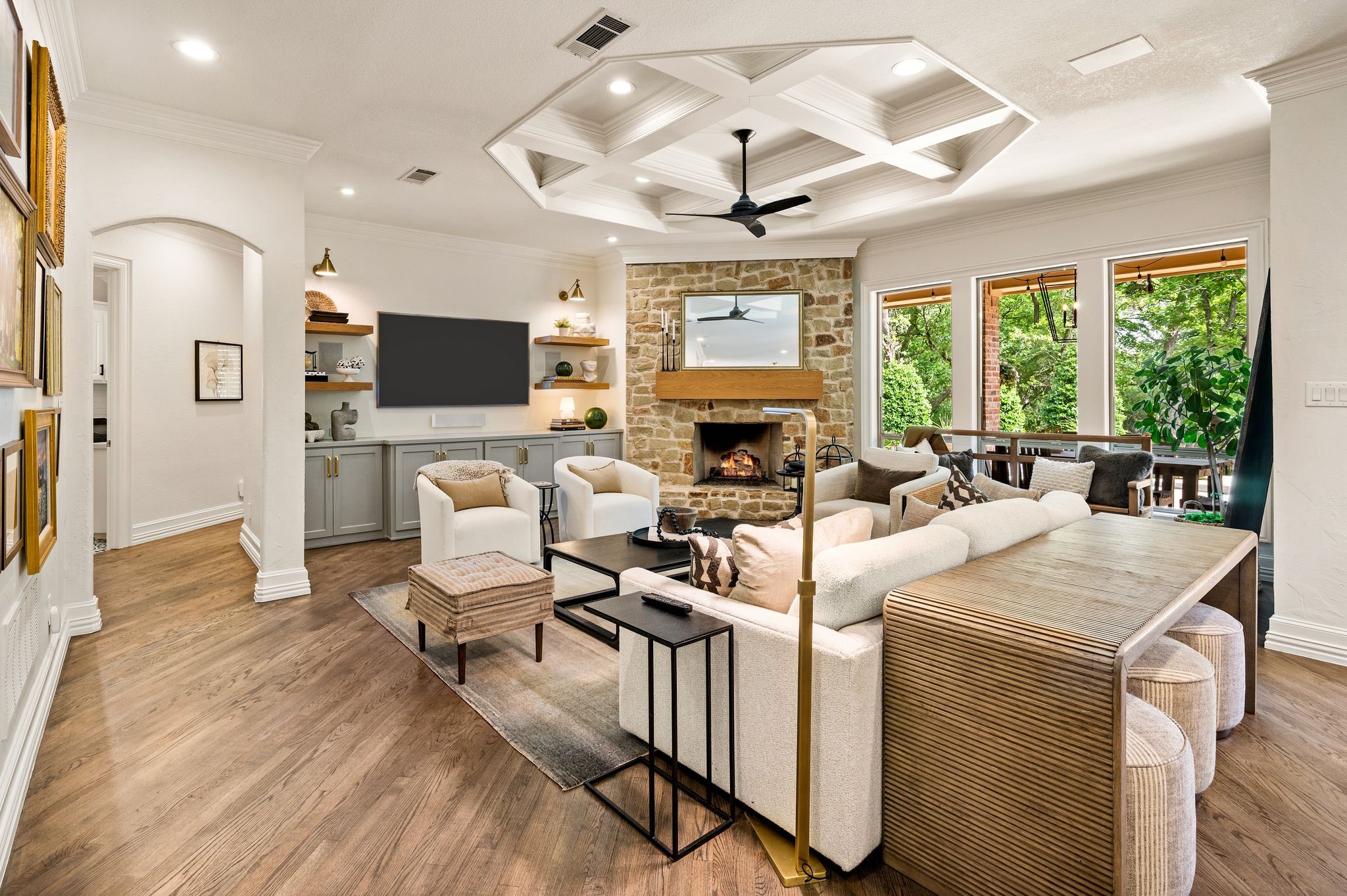 813 Independence Parkway