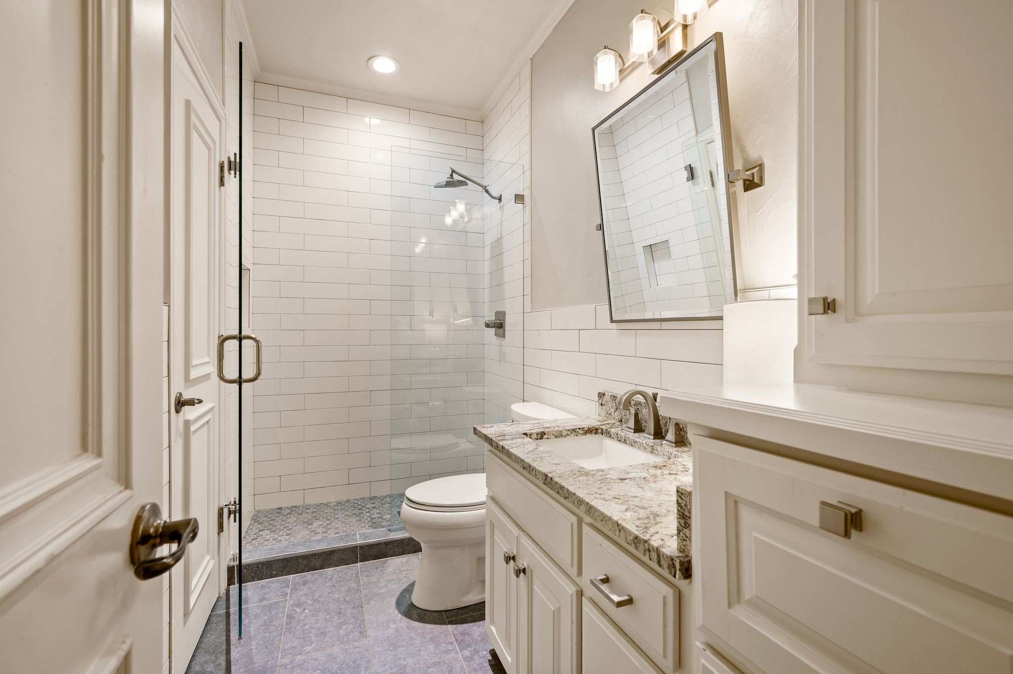 813 Independence Parkway