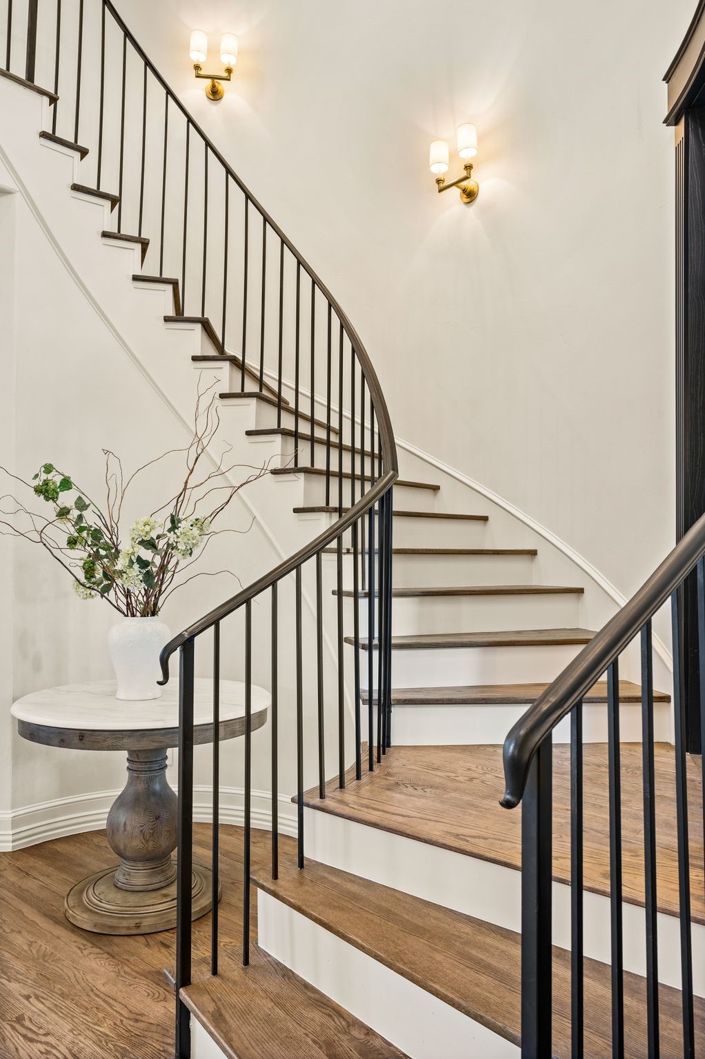 813 Independence Parkway