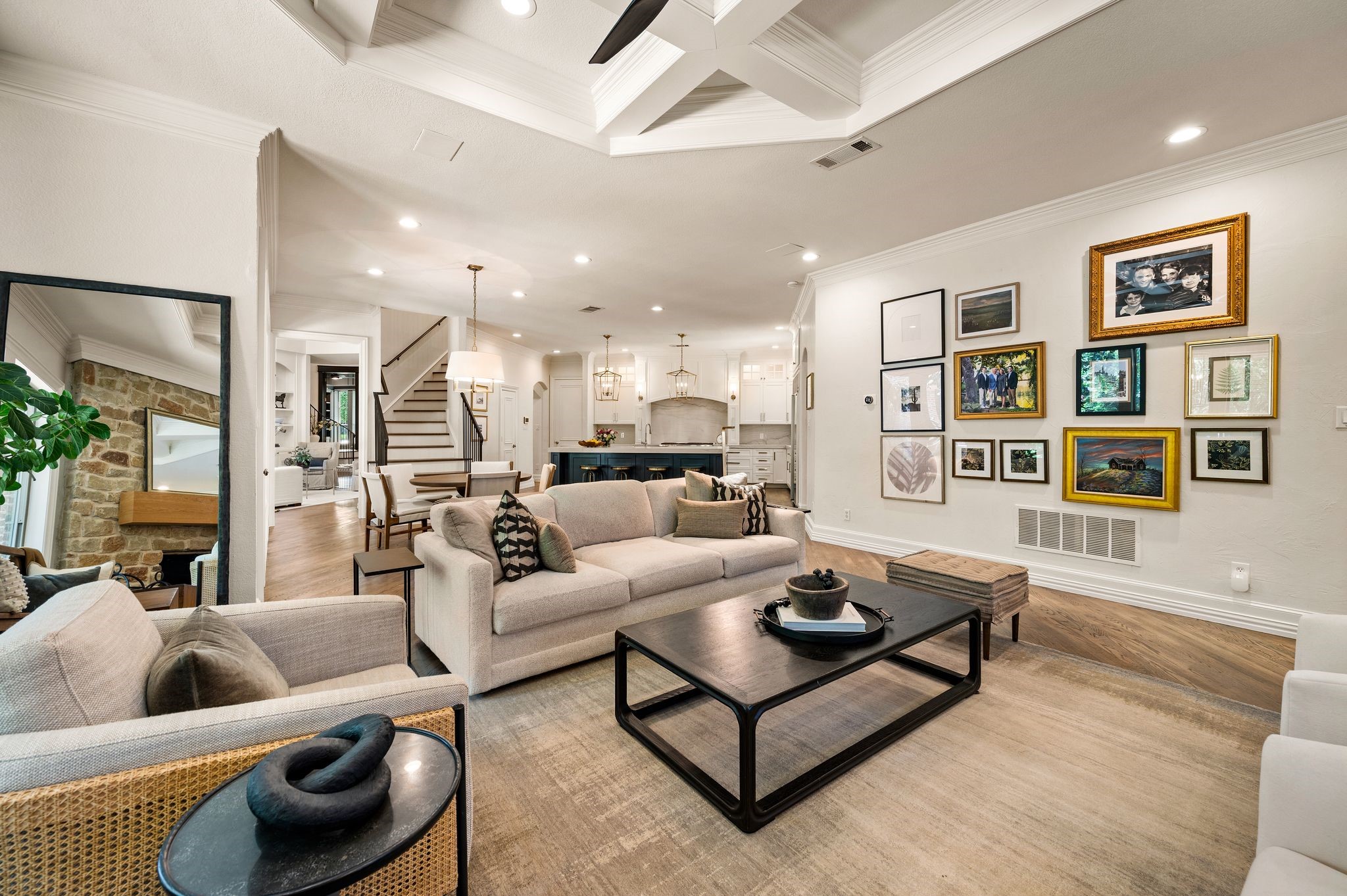 813 Independence Parkway