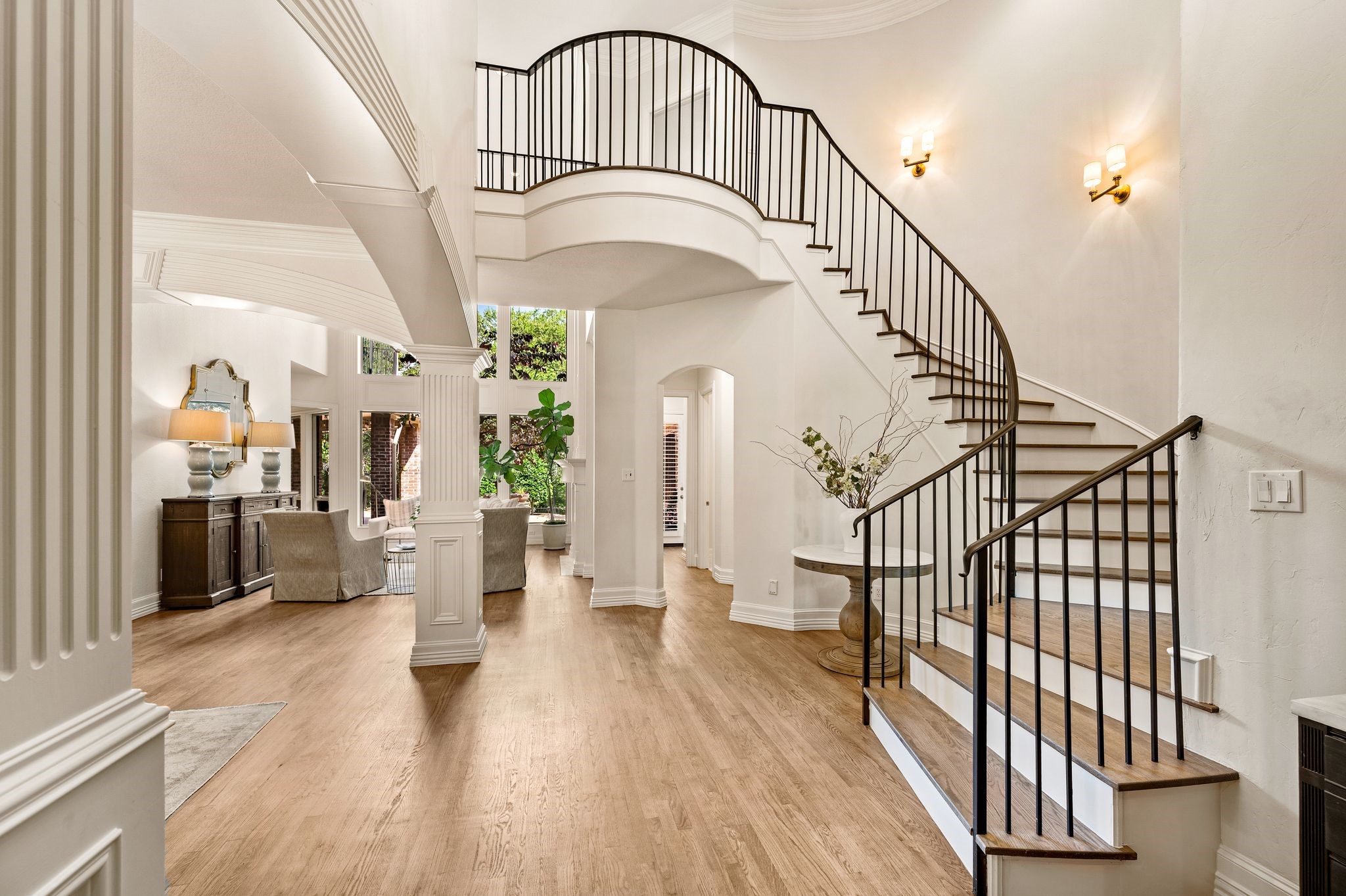 813 Independence Parkway