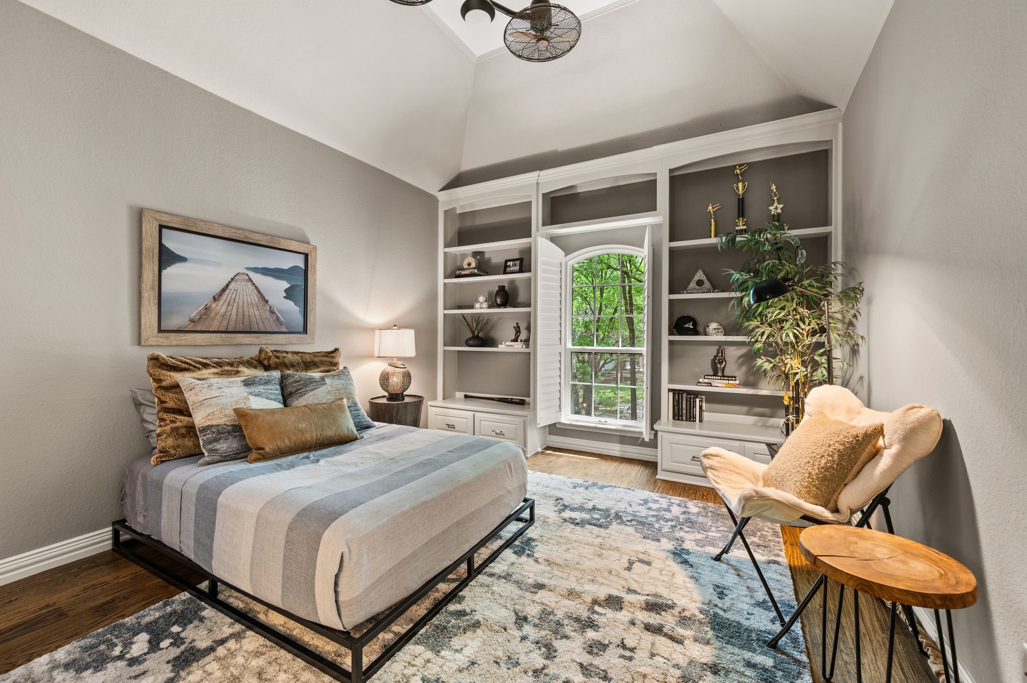 800 Huntington Court