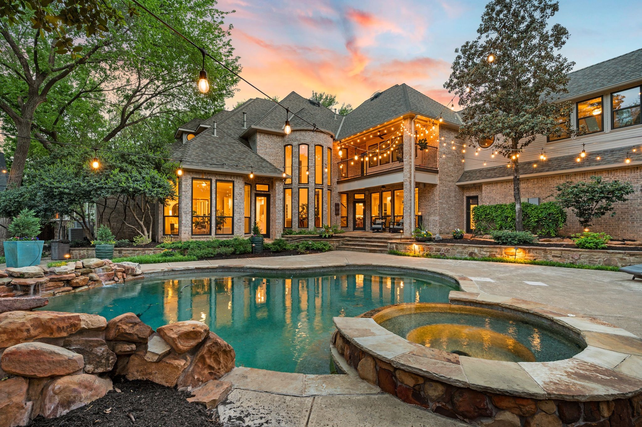 800 Huntington Court