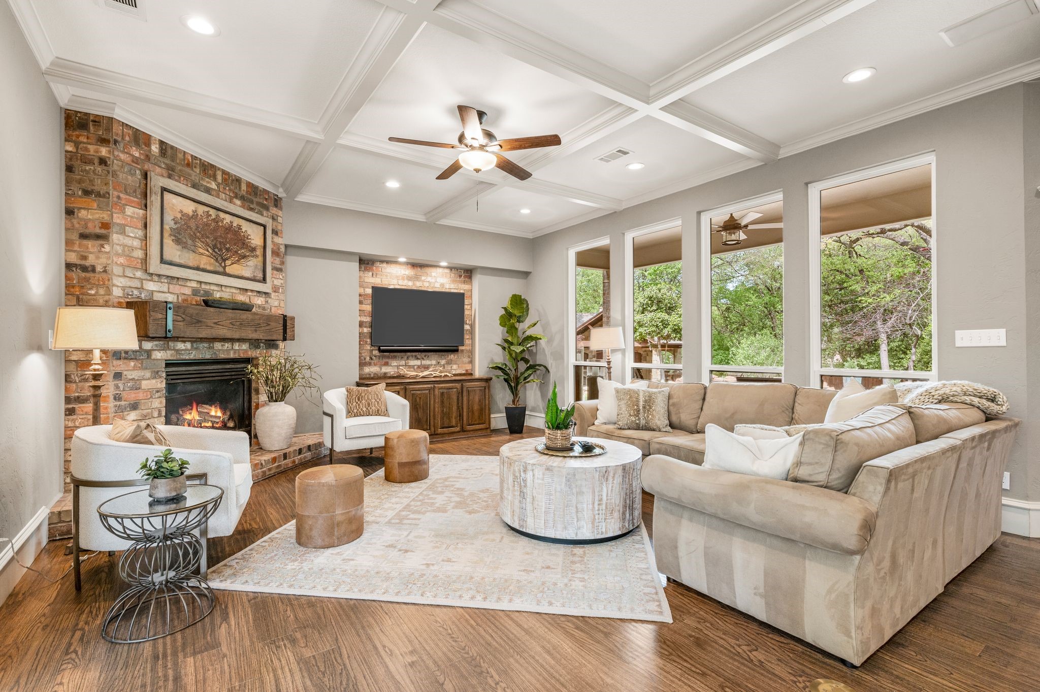 800 Huntington Court