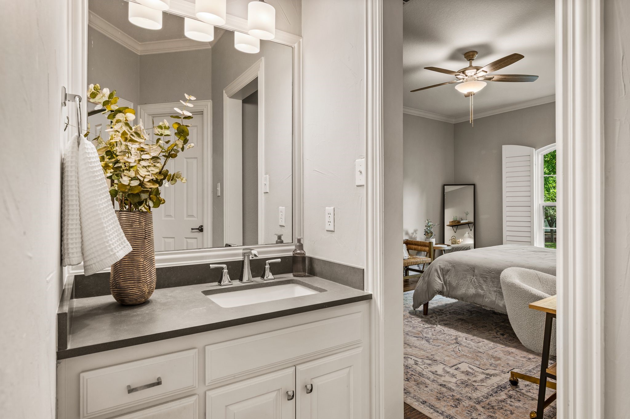 800 Huntington Court