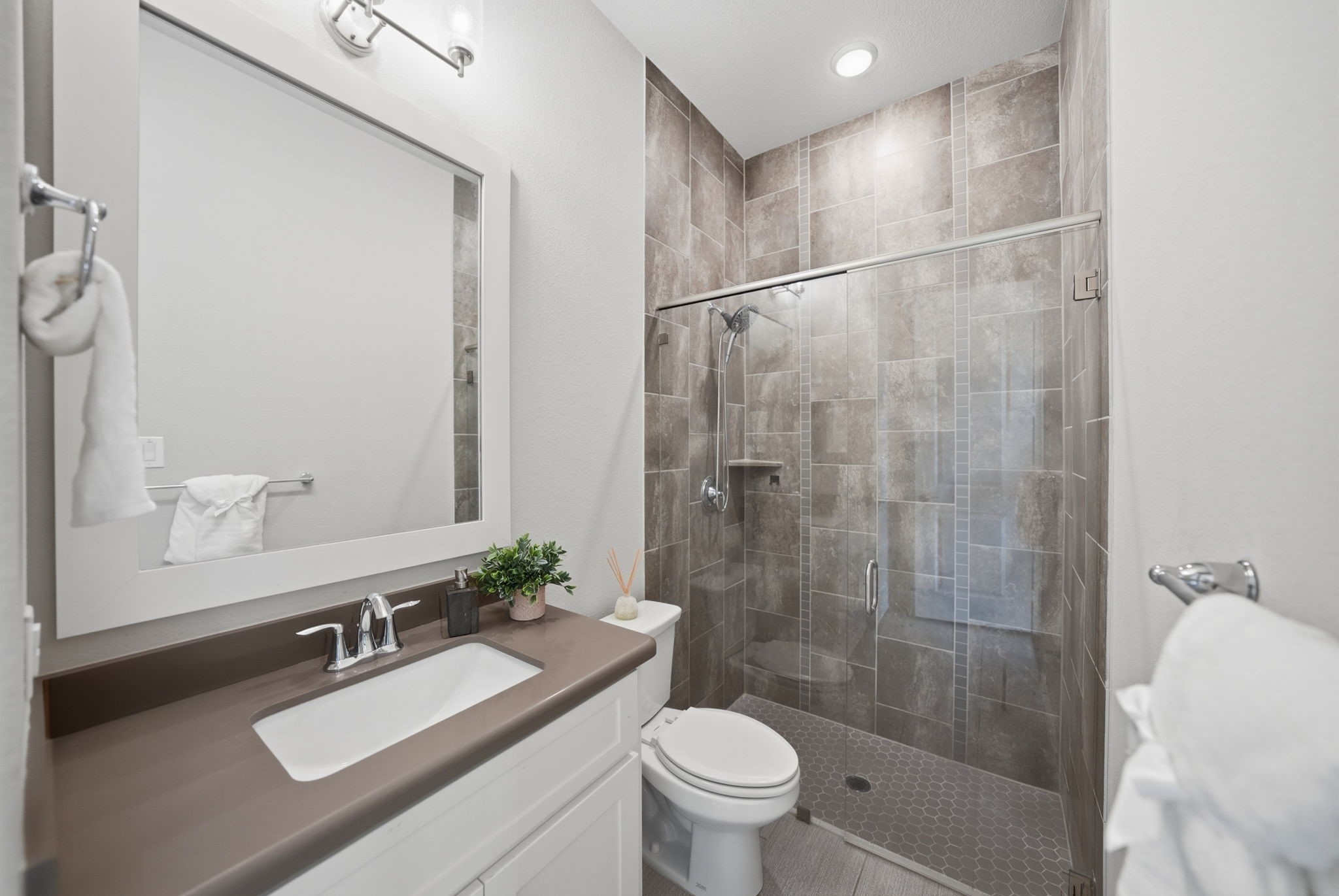 14304 Home Trail