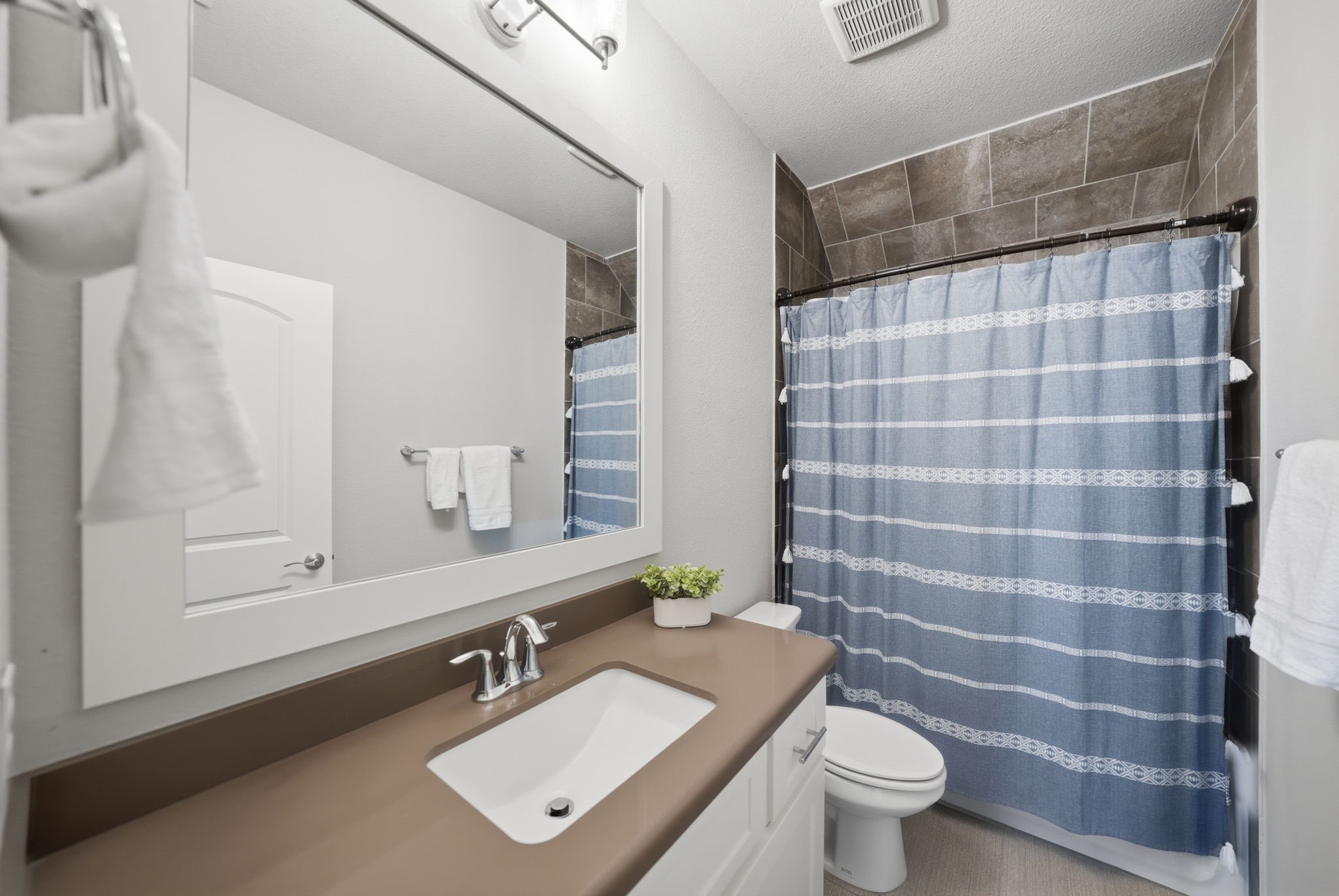 14304 Home Trail