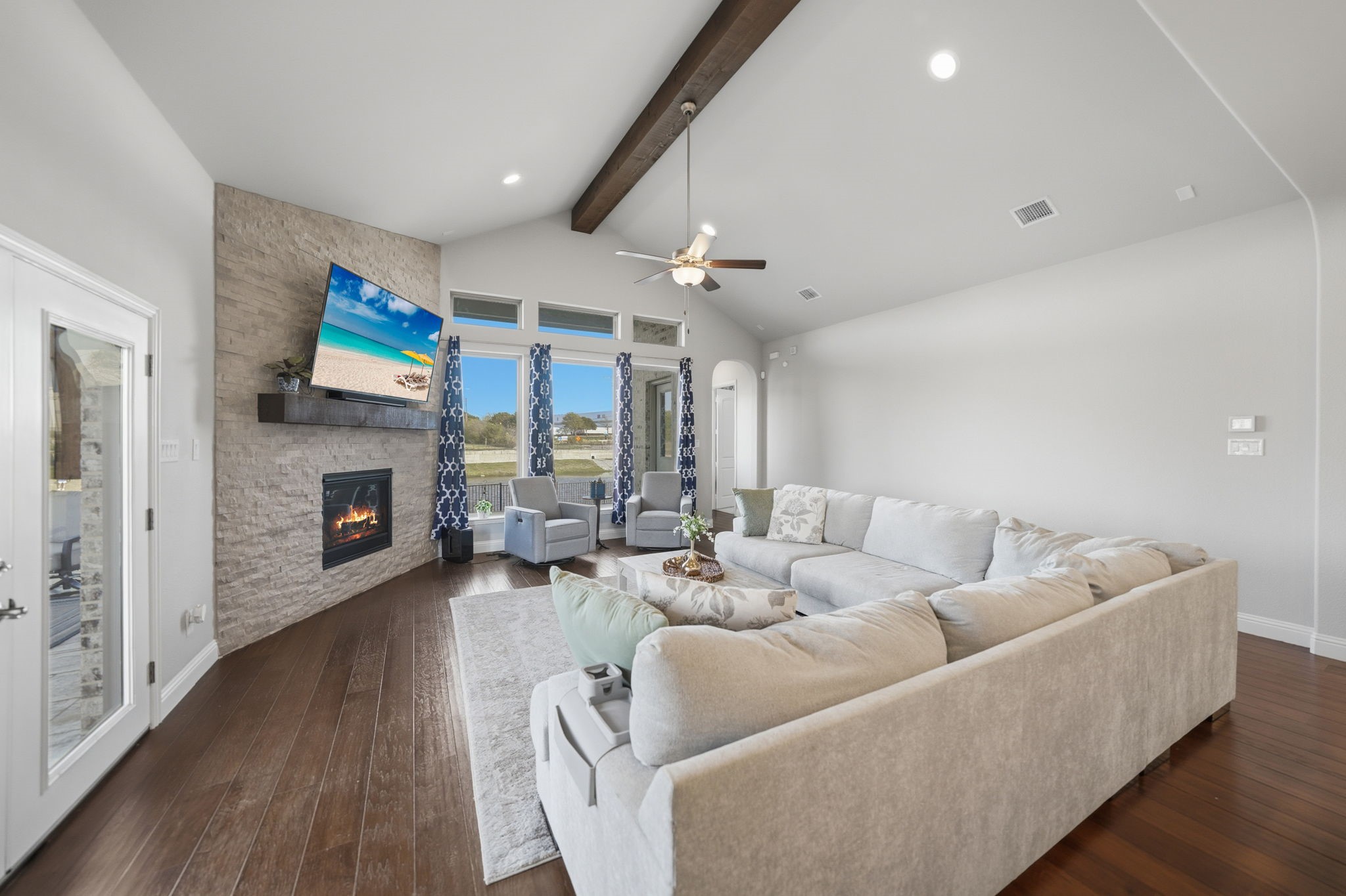 14304 Home Trail