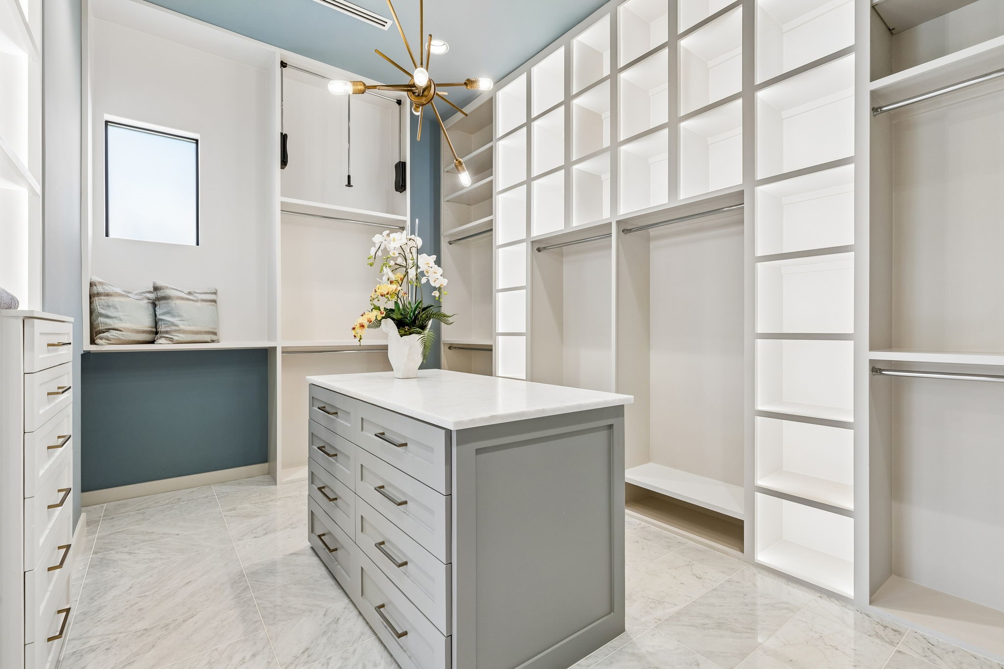 2501 Park Grove Loop