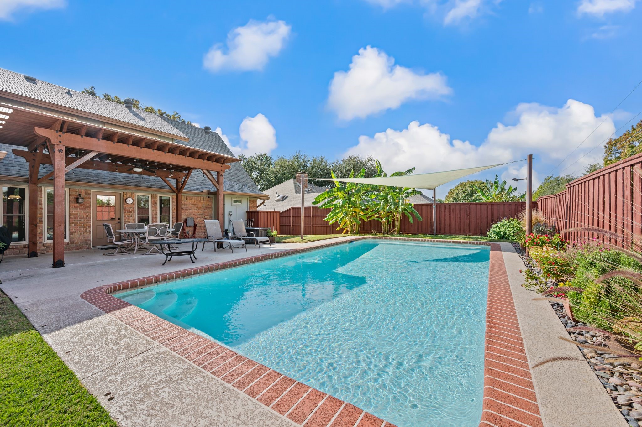 2621 Sedgeway Lane