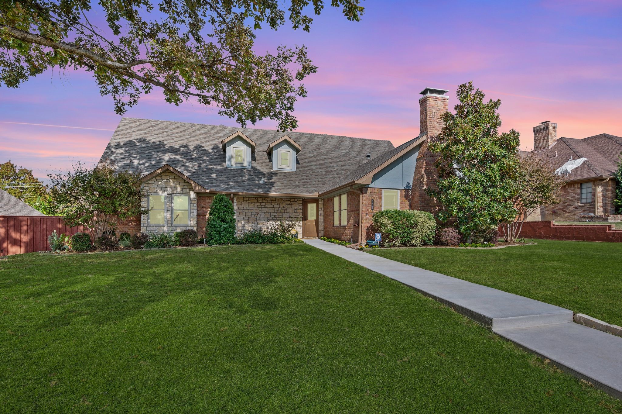 2621 Sedgeway Lane
