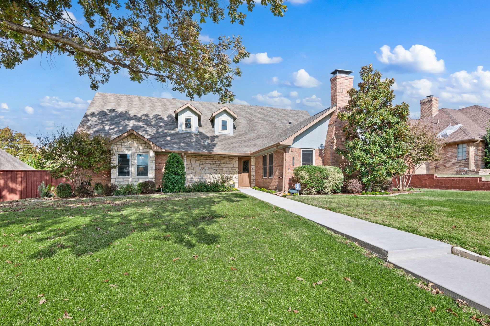 2621 Sedgeway Lane