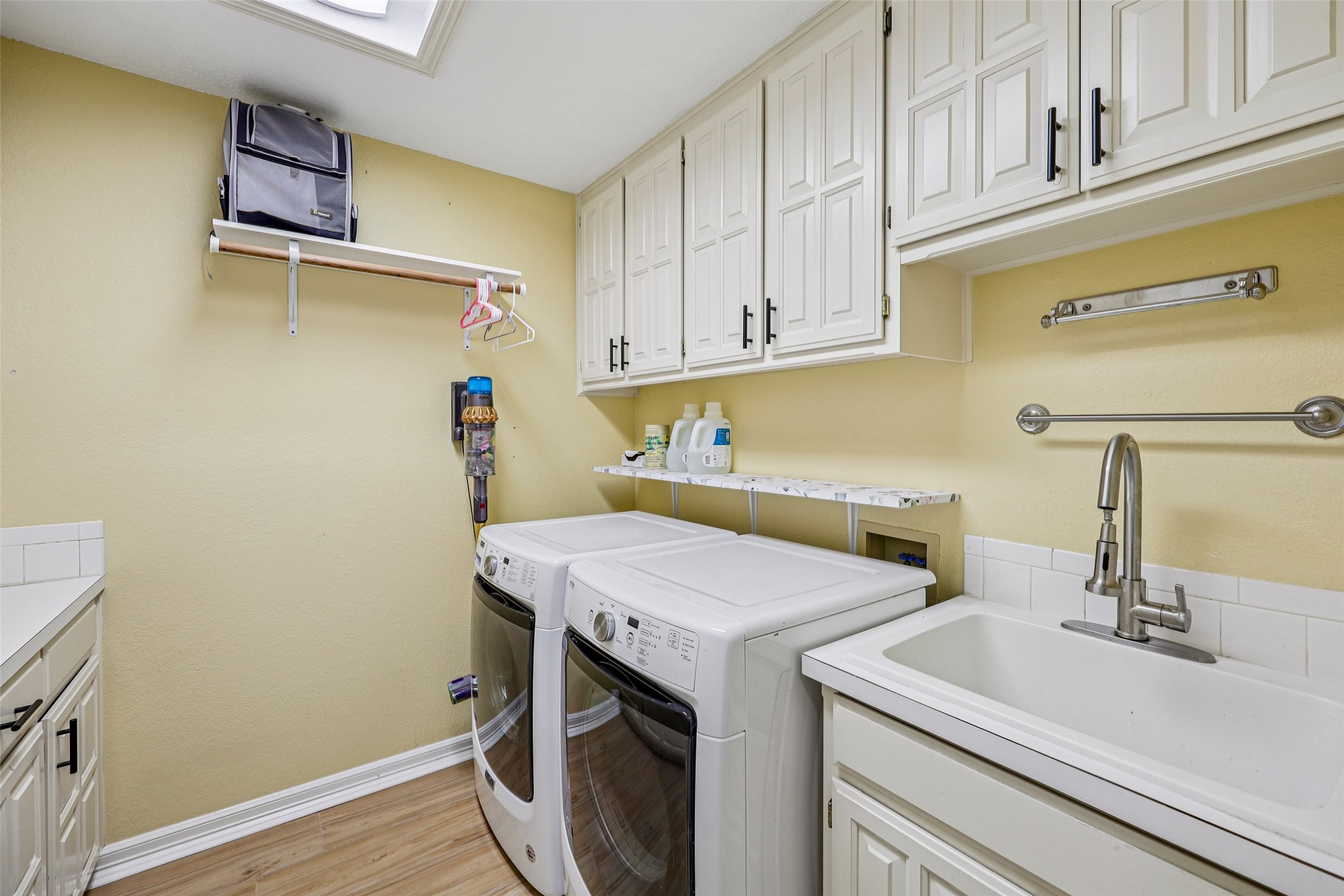 1145 Stratford Place
