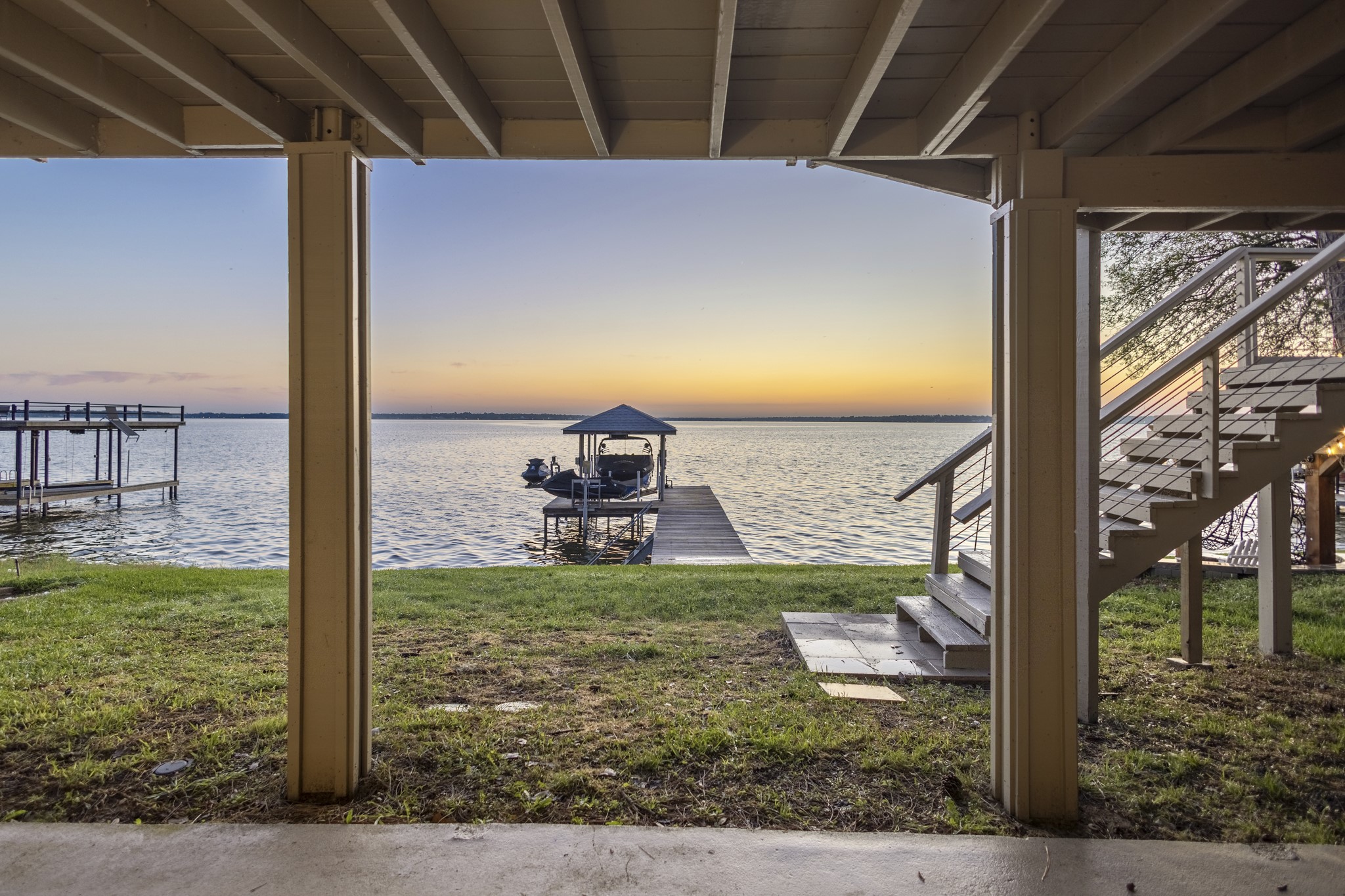 115 Isle Of View Drive