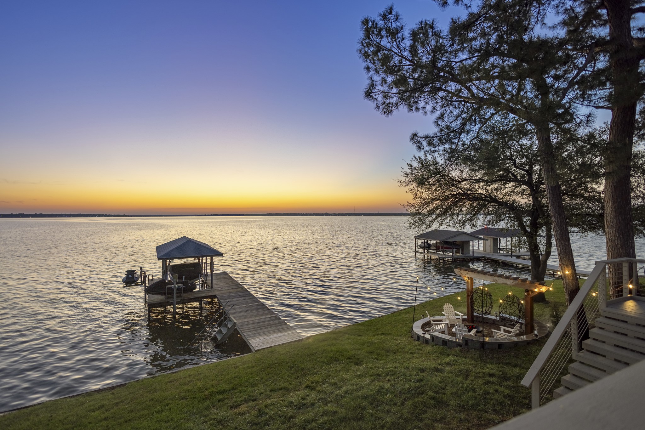 115 Isle Of View Drive