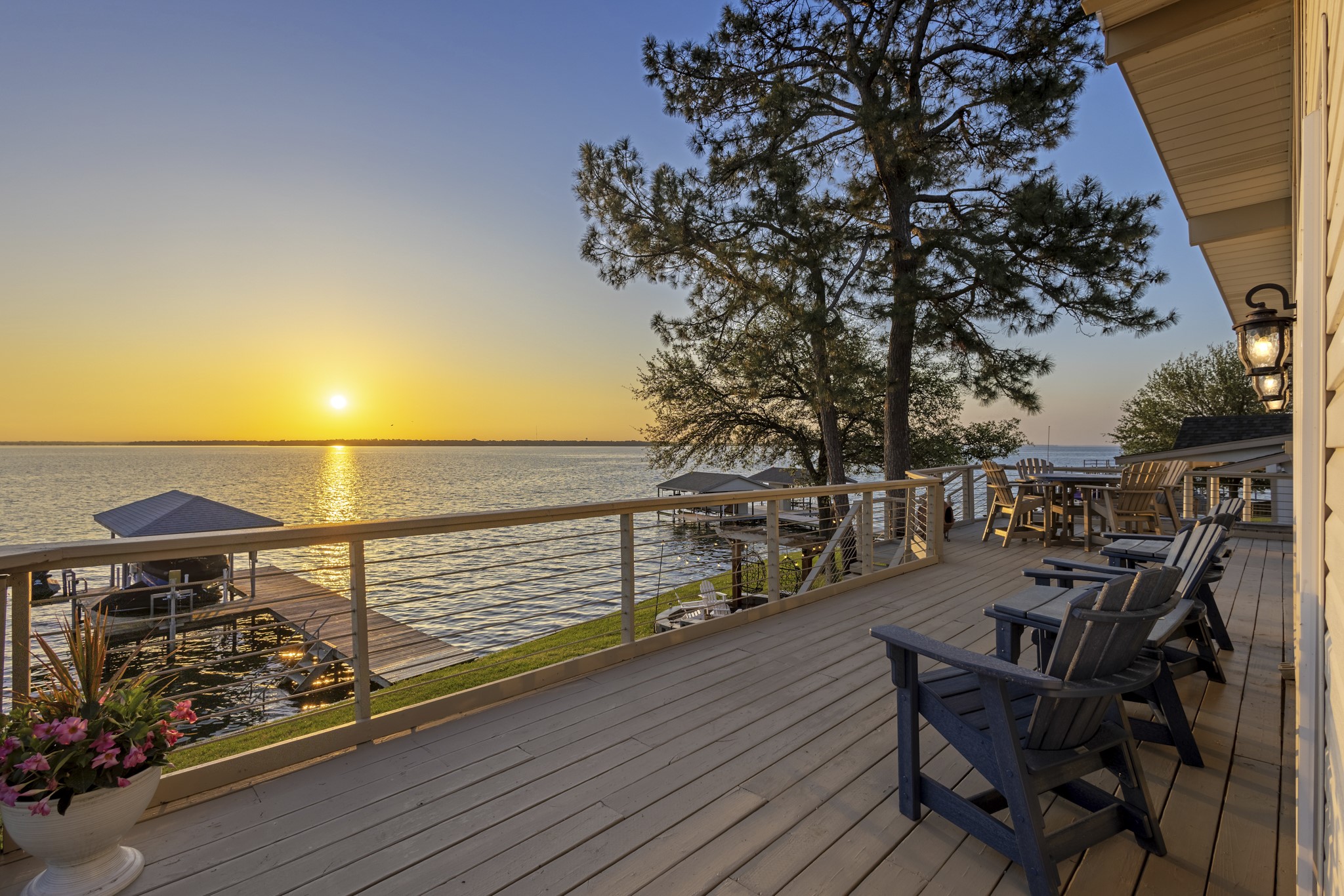 115 Isle Of View Drive