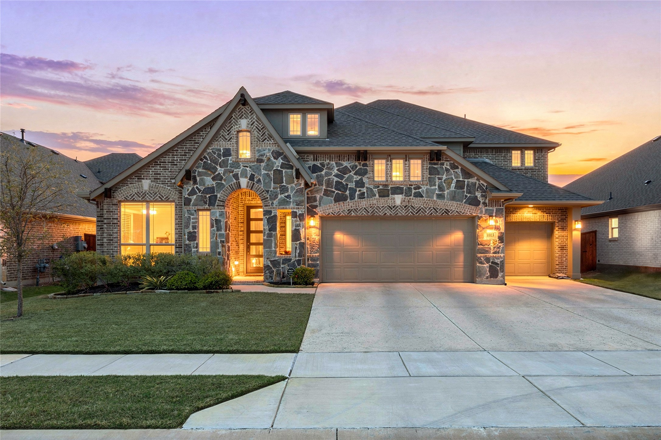 1003 Moss Grove Trail