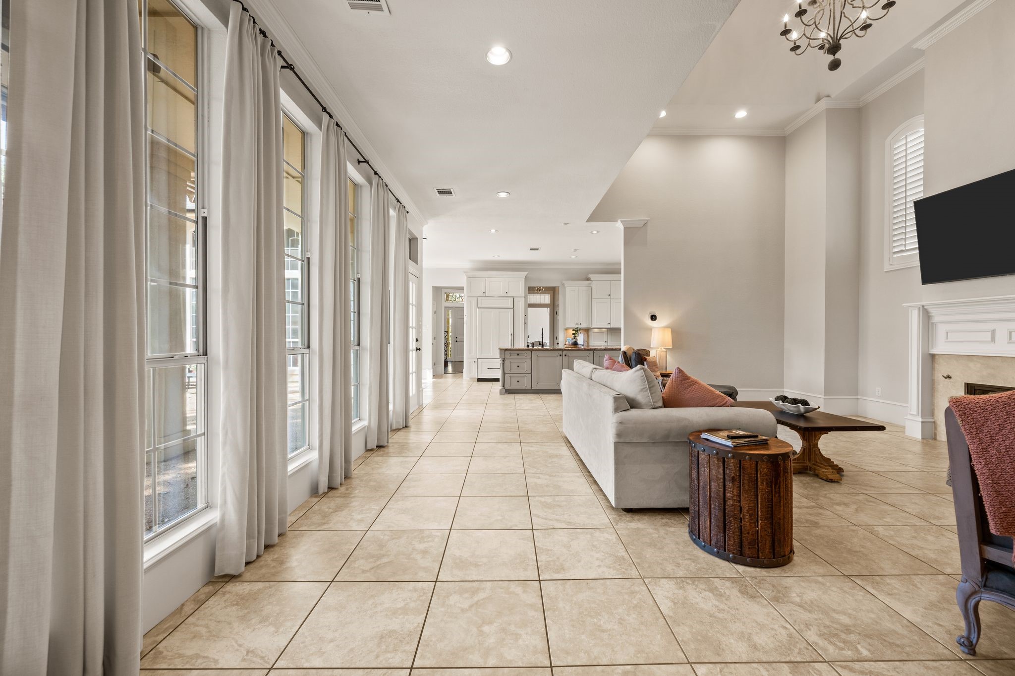 115 Creekway Bend