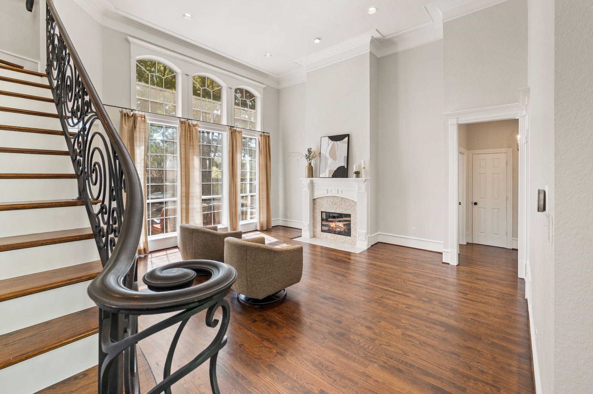 115 Creekway Bend
