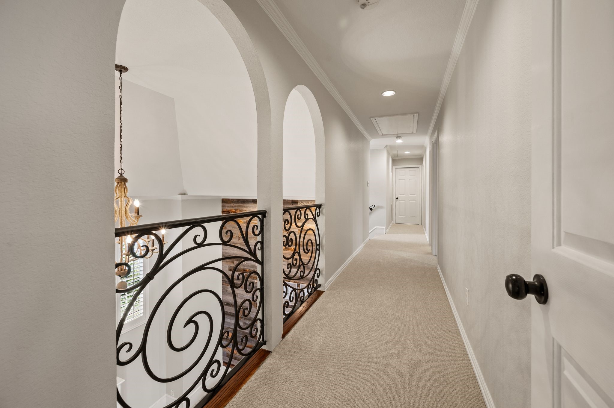 115 Creekway Bend