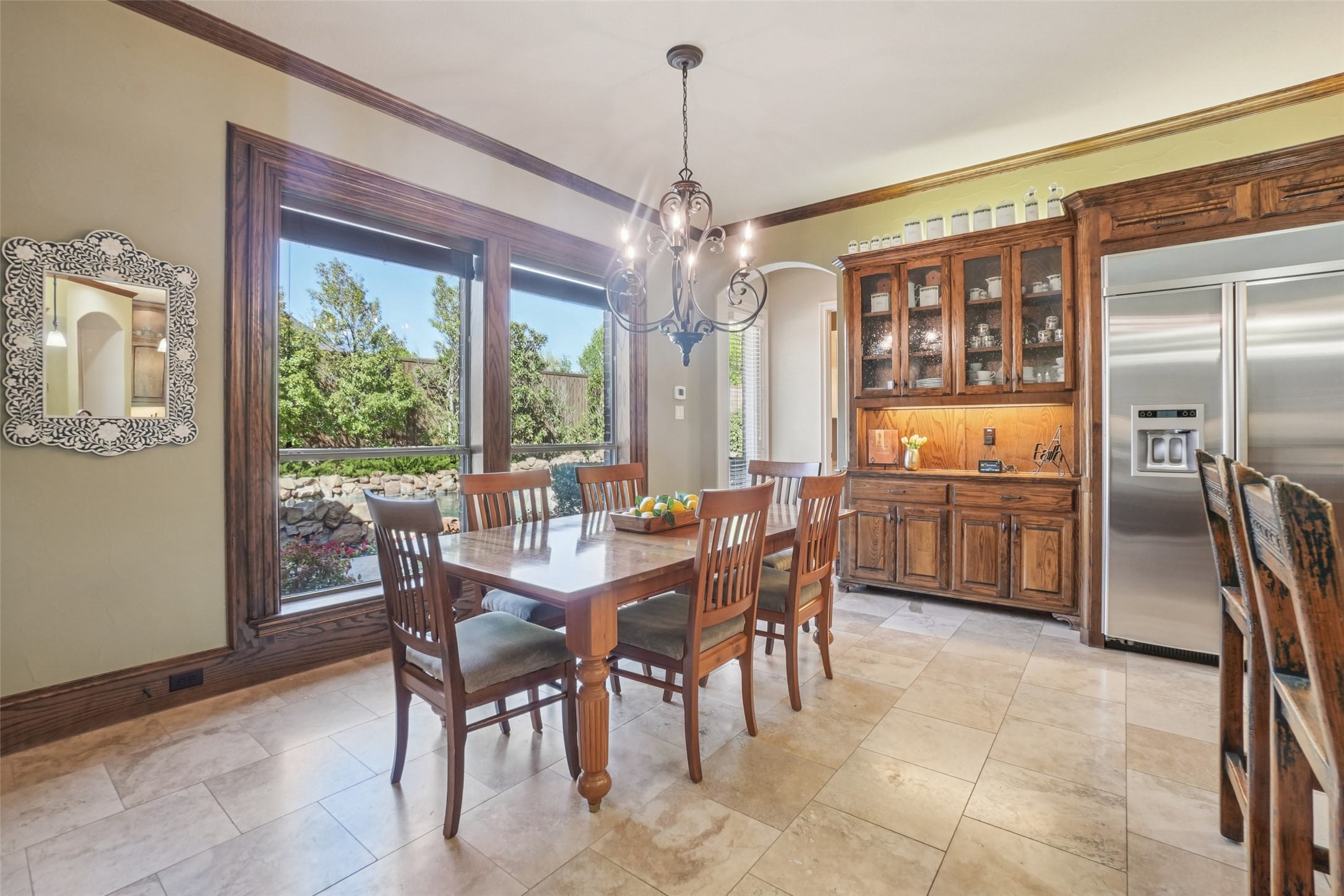 2405 Juniper Court