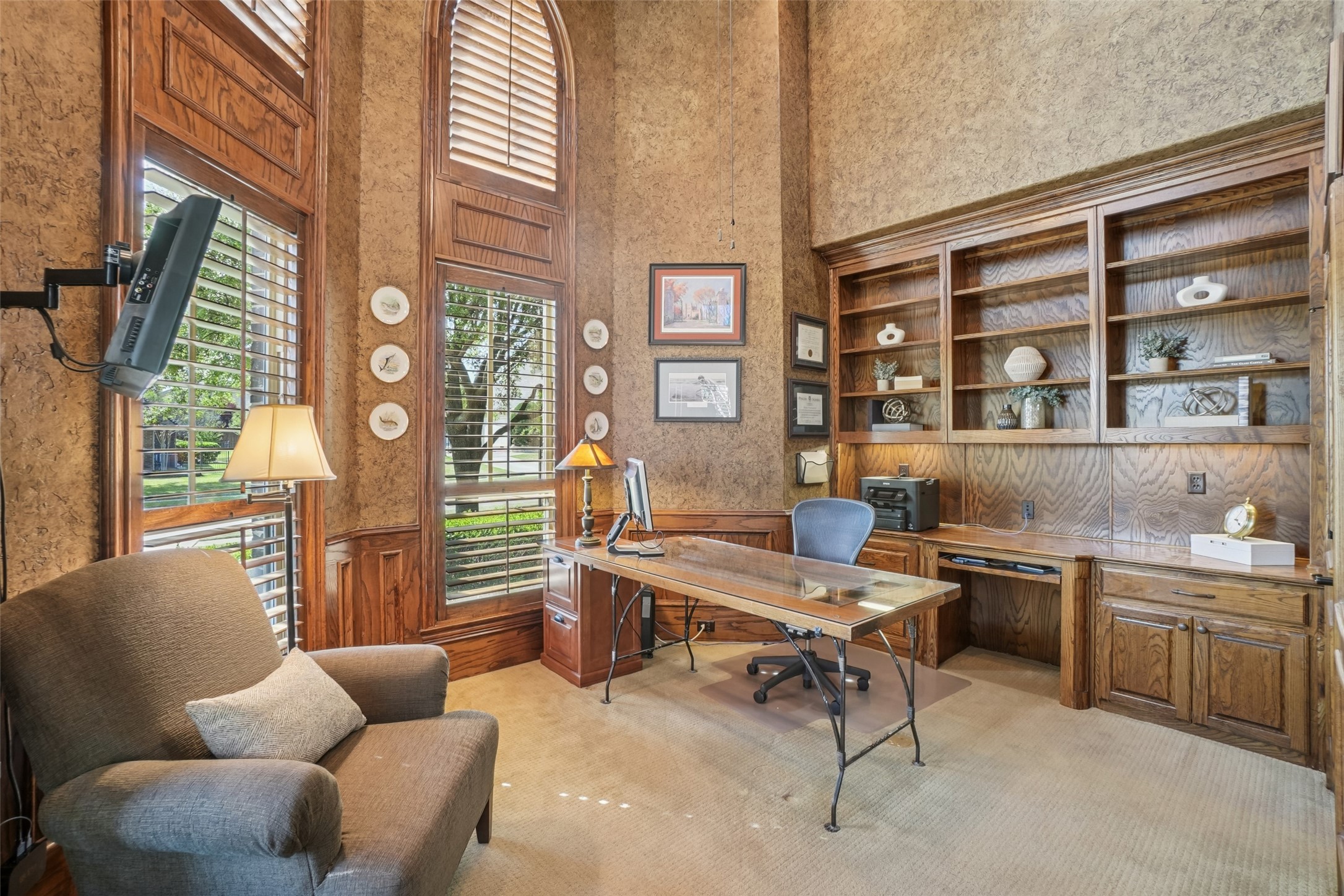 2405 Juniper Court