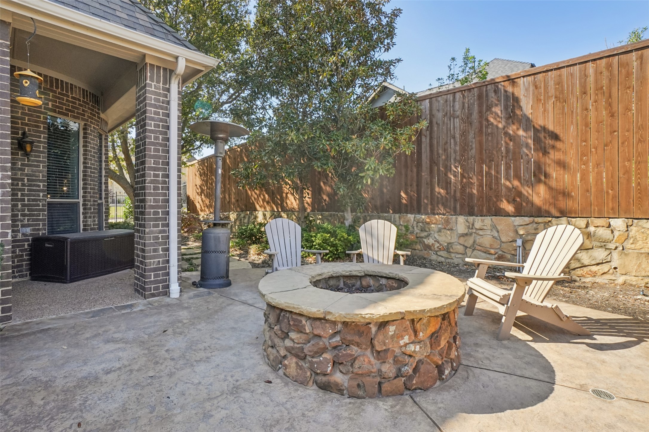 2405 Juniper Court