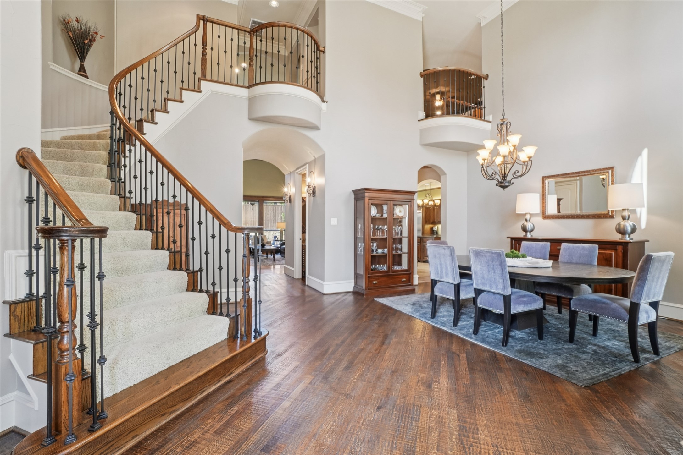 2405 Juniper Court